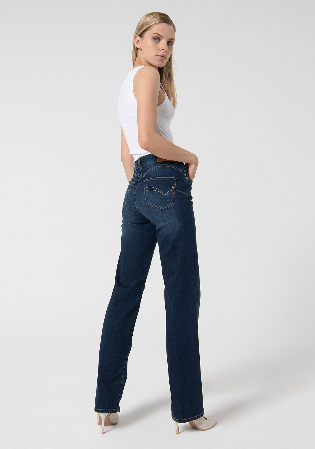 Jeans regular fit made in denim with dark wash Fracomina FP000V8050D40101-117-3