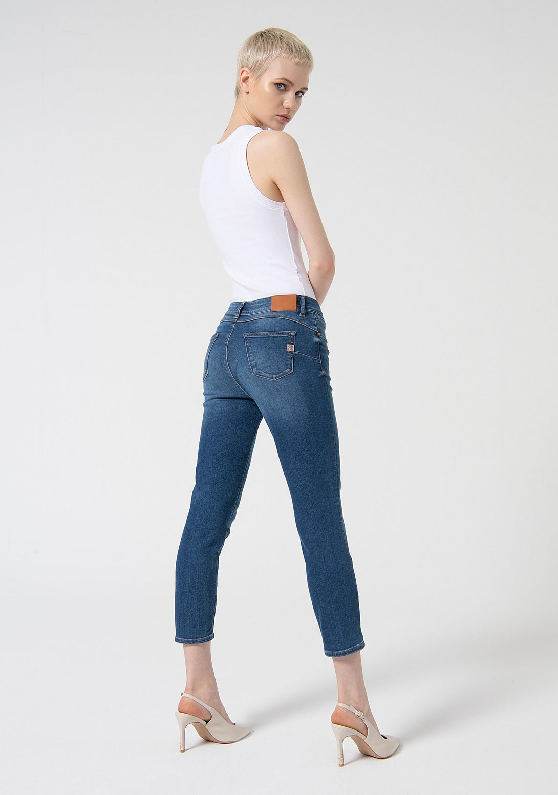 Jeans cropped with push-up effect made in denim with middle and stone wash Fracomina FP000V9002D40402-349-3