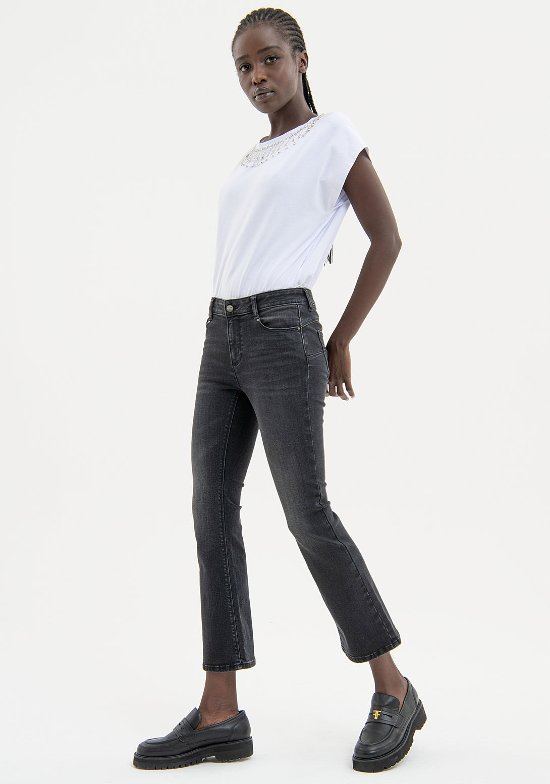 Jeans cropped flare with push up effect made in black denim with middle wash Fracomina FP23WV8030D40801-053-3