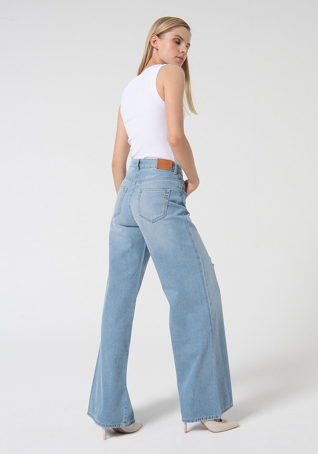 Jeans wide leg made in denim with bleached light wash Fracomina FP24SV3015D41903-062-3
