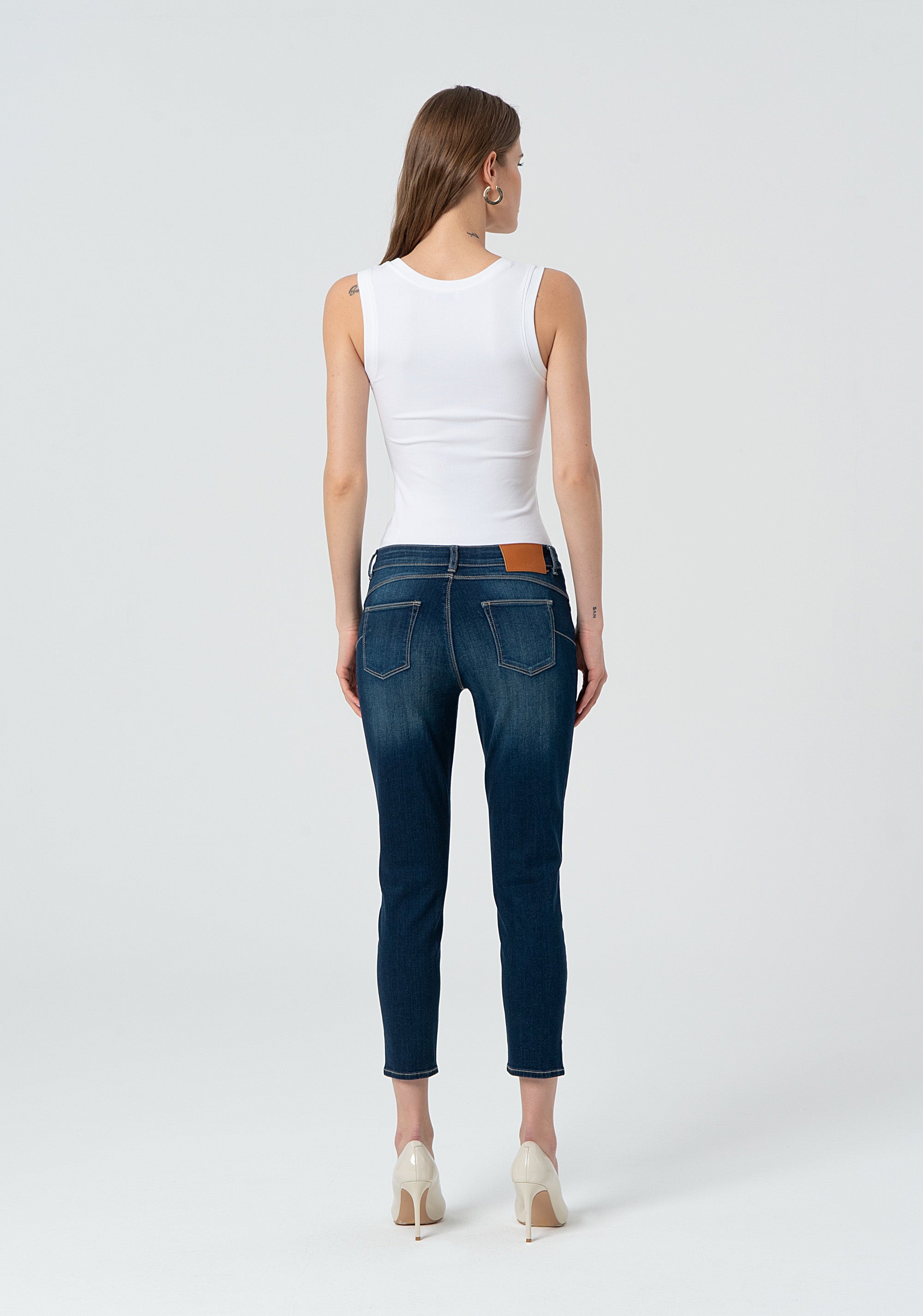 Jeans cropped with push-up effect made in denim with dark wash Fracomina FP25SV9002D46001-117-4