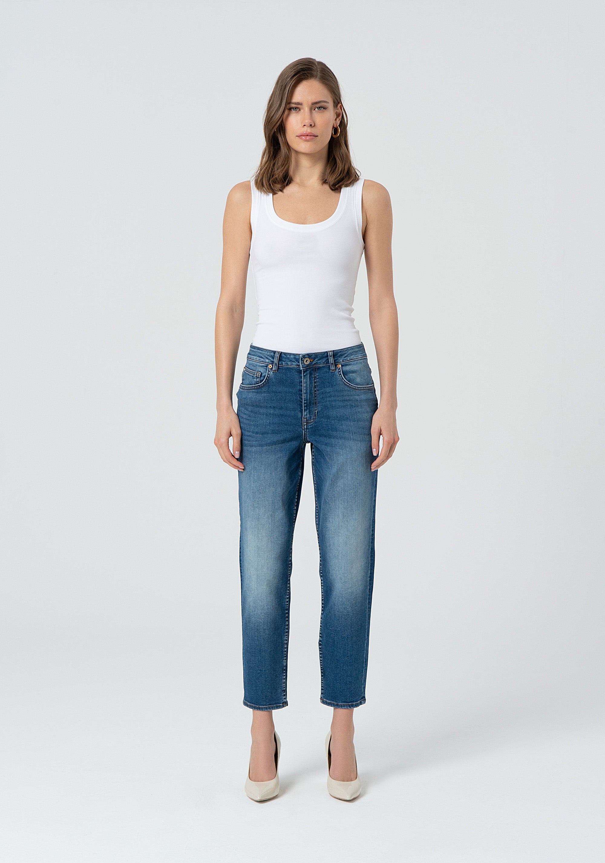 Jeans carrot mom fit made in denim with dark wash Fracomina FP25SVD005D42002-349-1