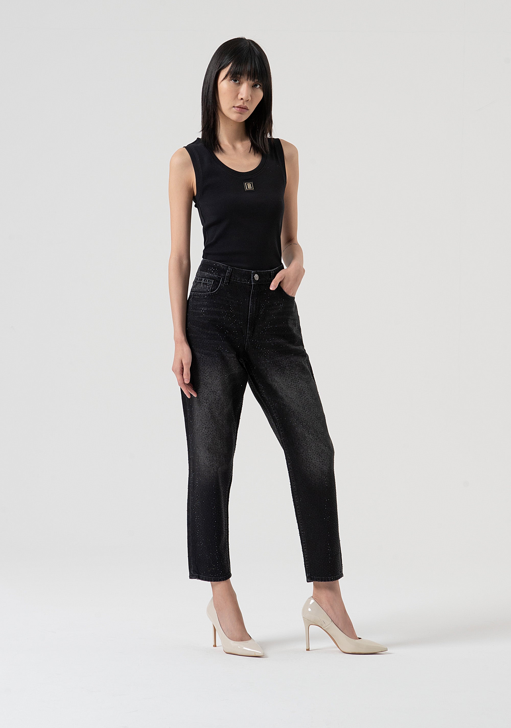 Jeans carrot mom fit made in black denim with dark wash Fracomina FP25WVD005D41904-H21-1