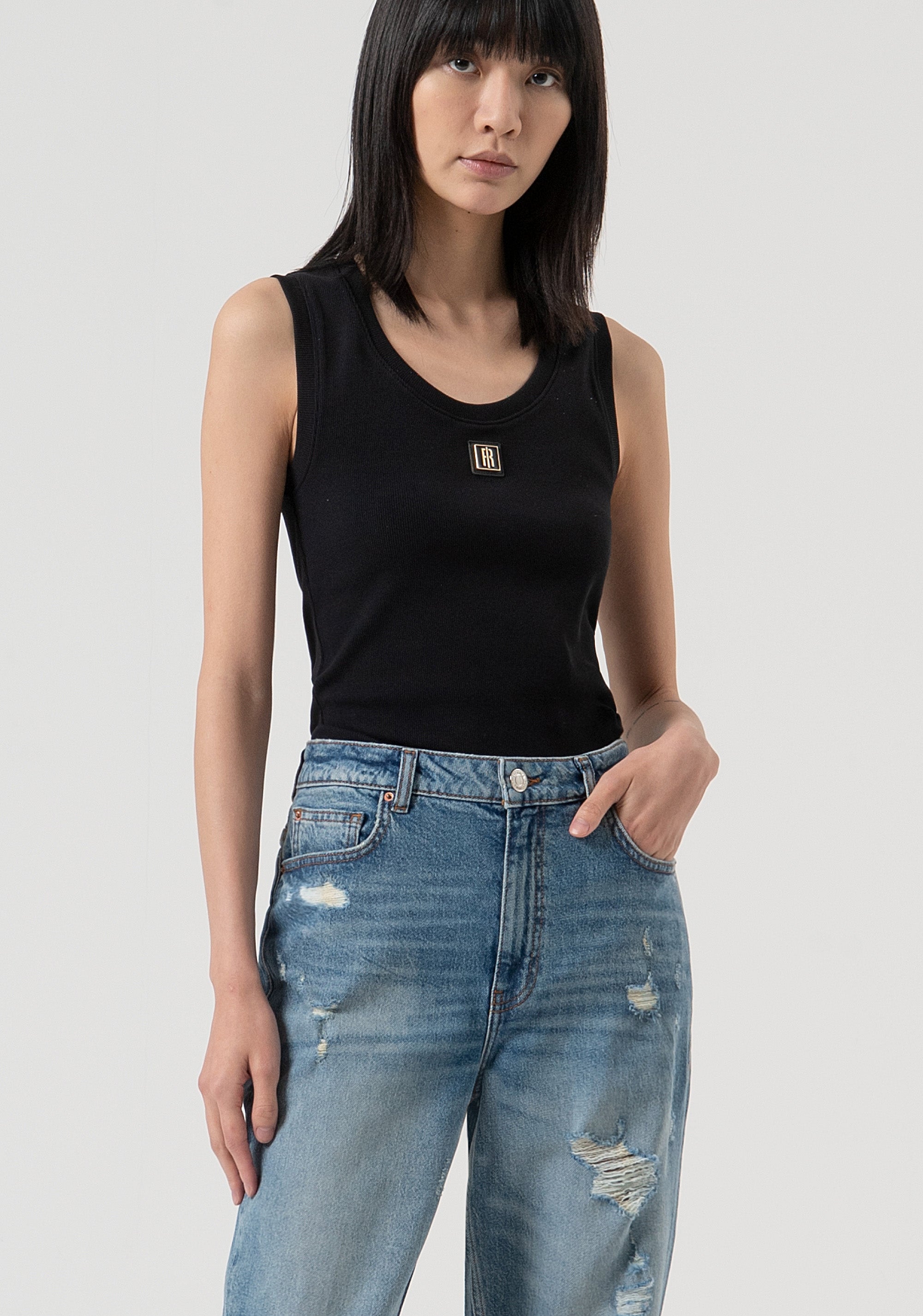Jeans carrot mom fit made in denim with destroyed wash Fracomina FP25WVD005D45093-337-3