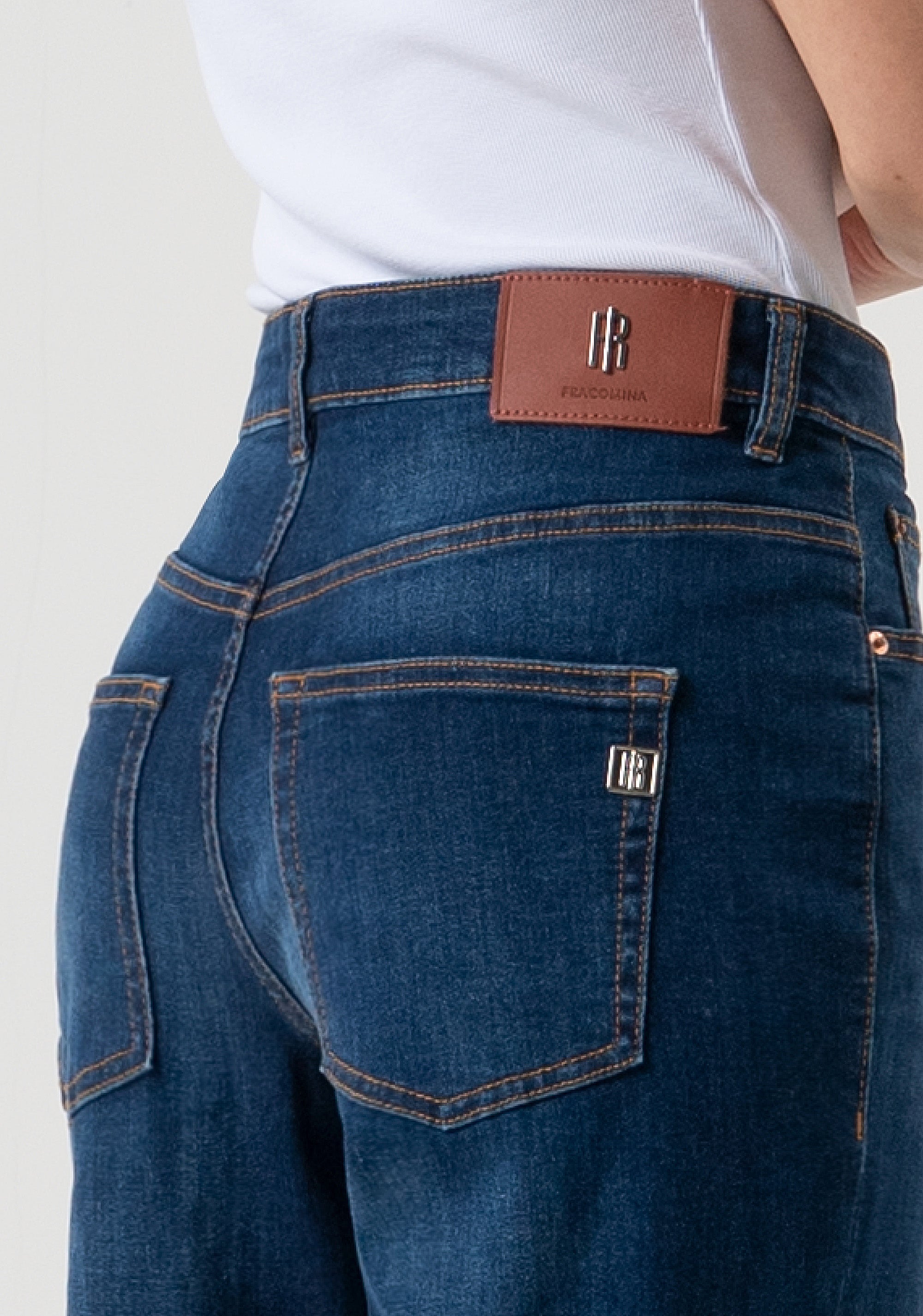 Jeans carrot mom fit made in denim with middle wash Fracomina FP25WVD005D46002-987-3