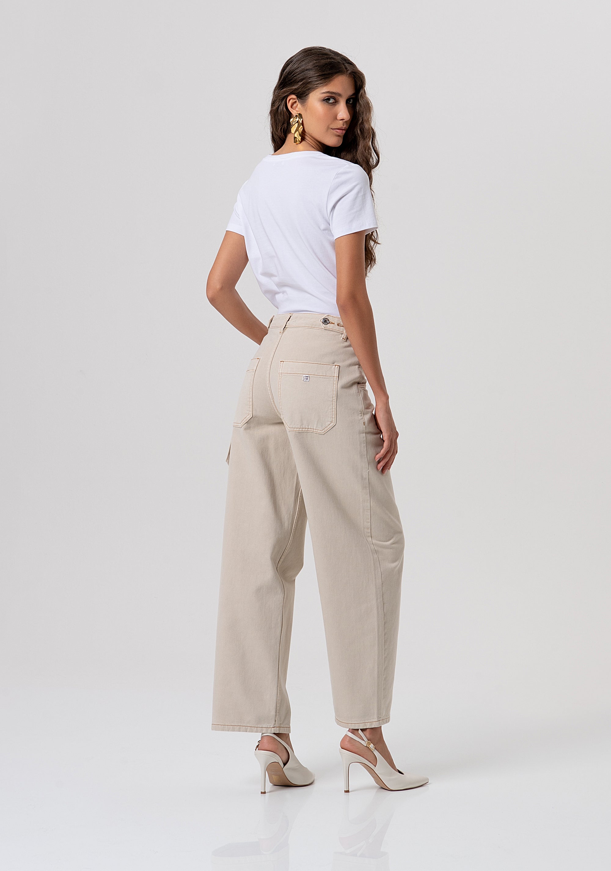 Carrot pant made in bull fabric Fracomina FP26SV2005W61201-251-4