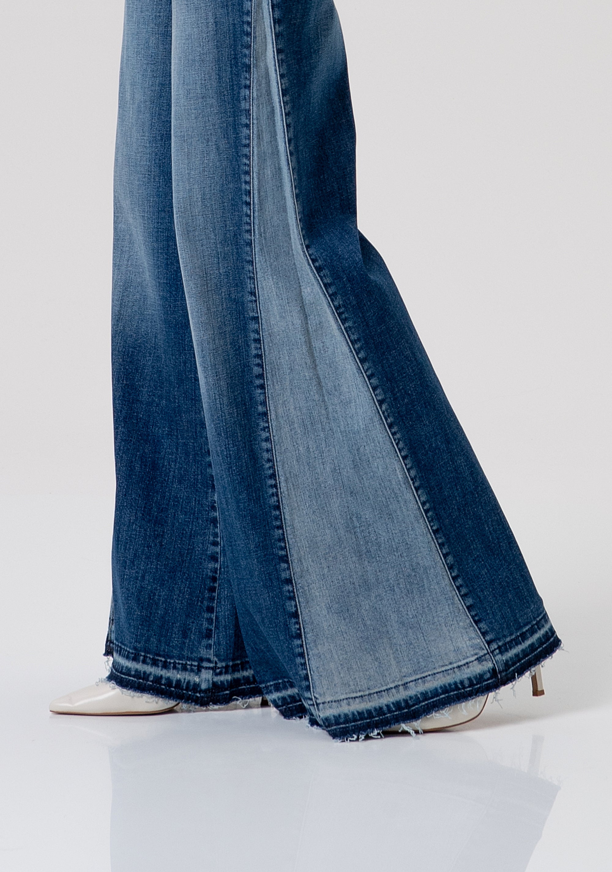 Jeans flare with middle wash Fracomina FP26SV3011D401W7-M28-2