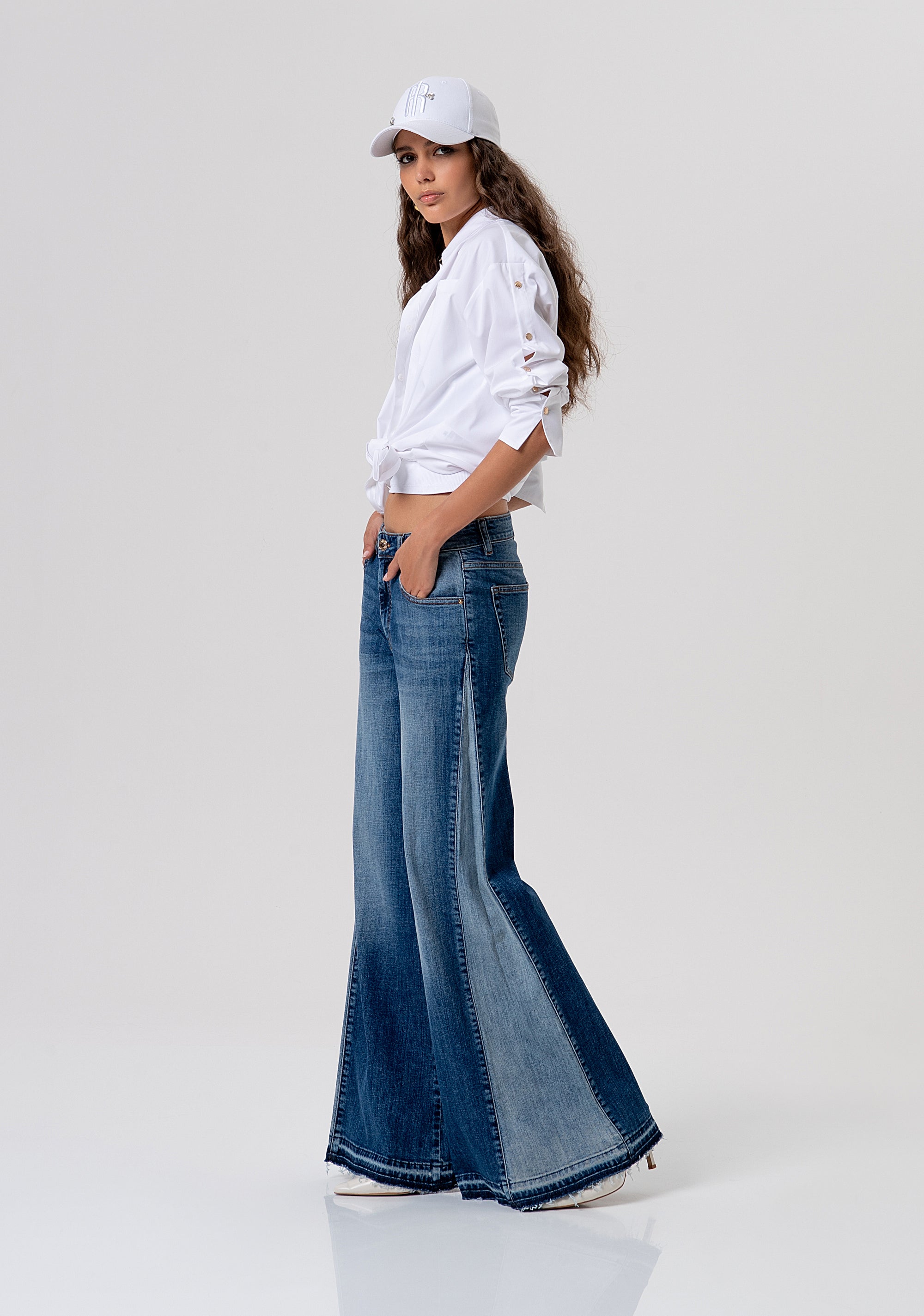 Jeans flare with middle wash Fracomina FP26SV3011D401W7-M28-3