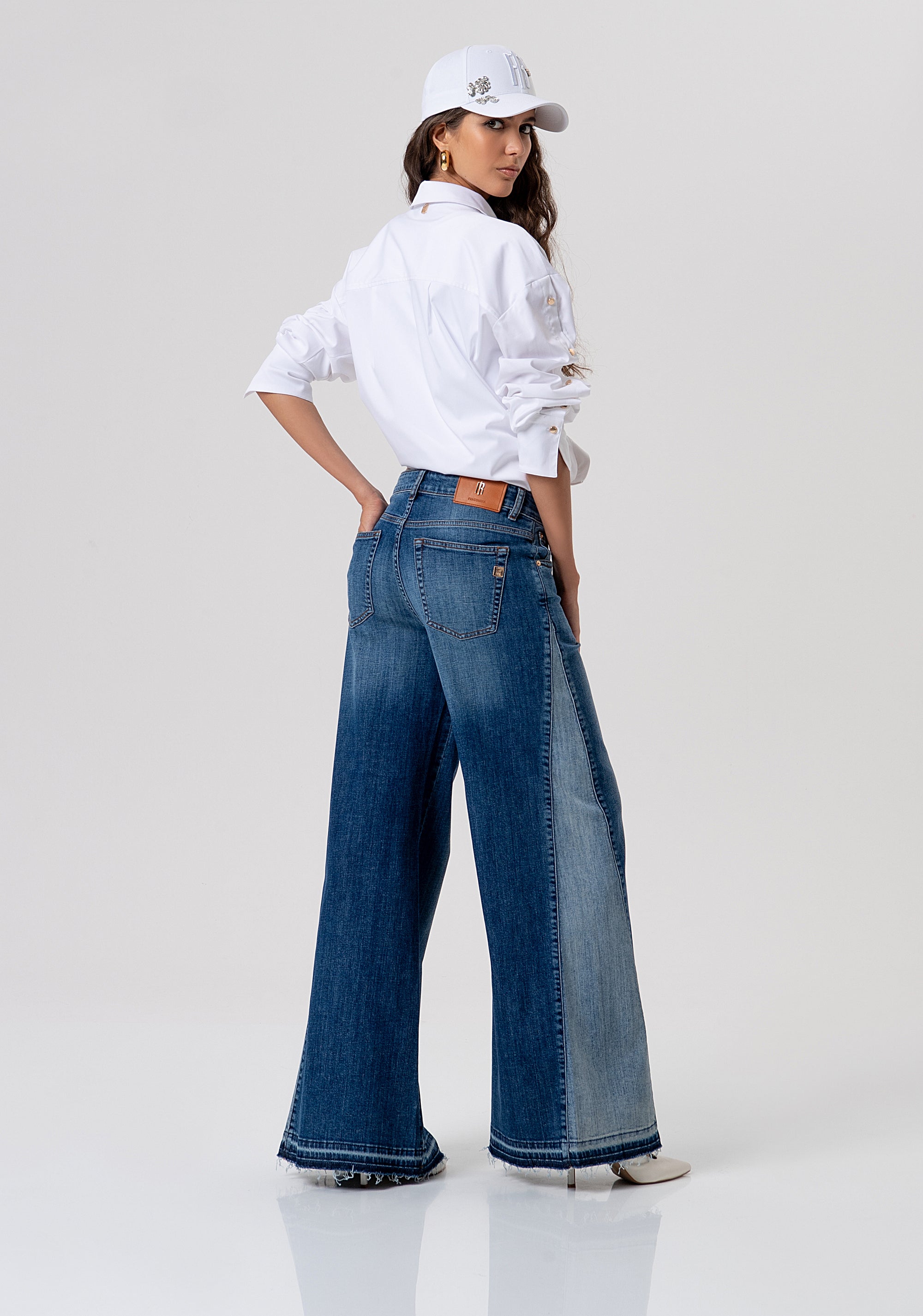 Jeans flare with middle wash Fracomina FP26SV3011D401W7-M28-4