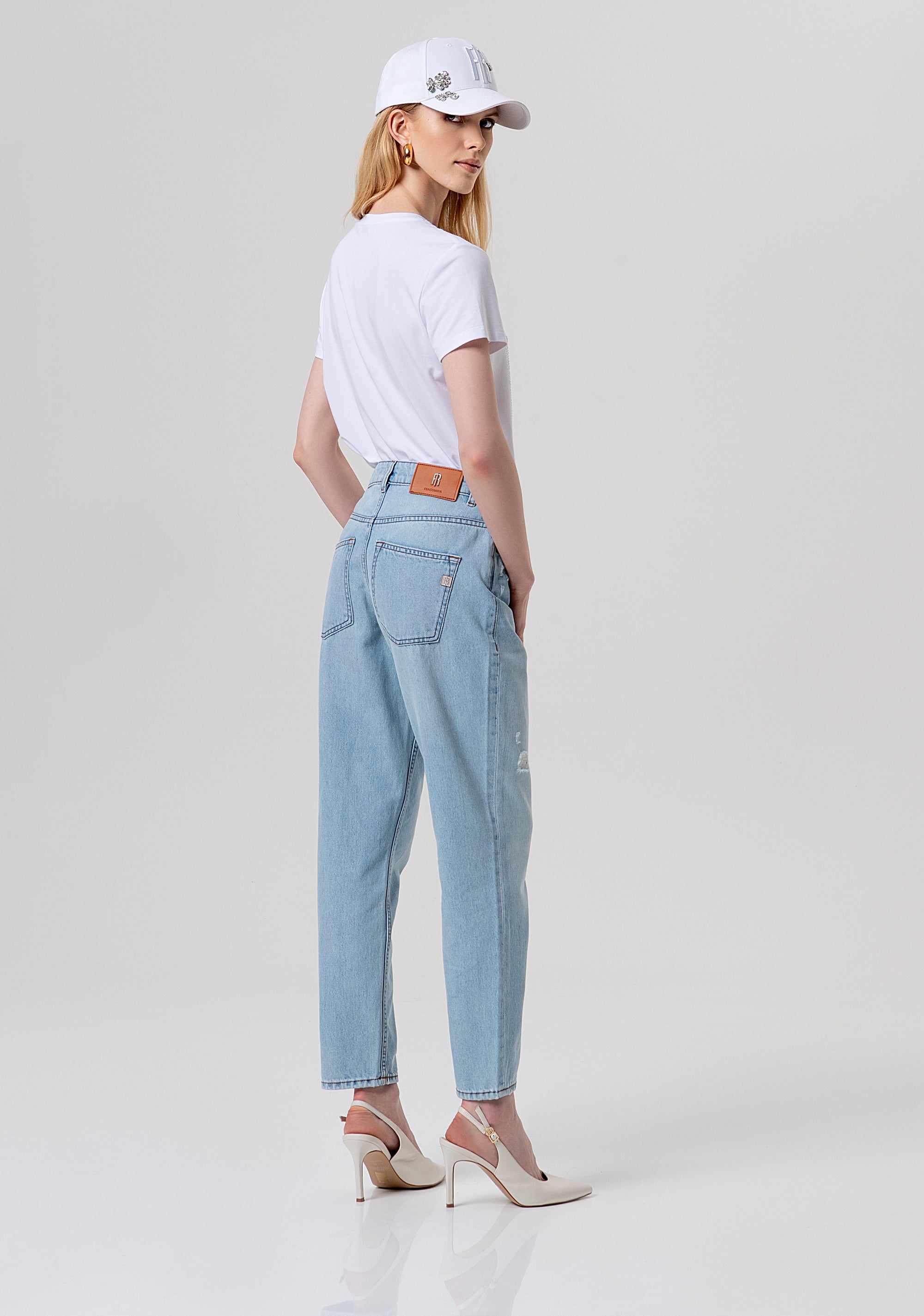 Jeans carrot mom fit with light wash Fracomina FP26SVD005D47103-062-3