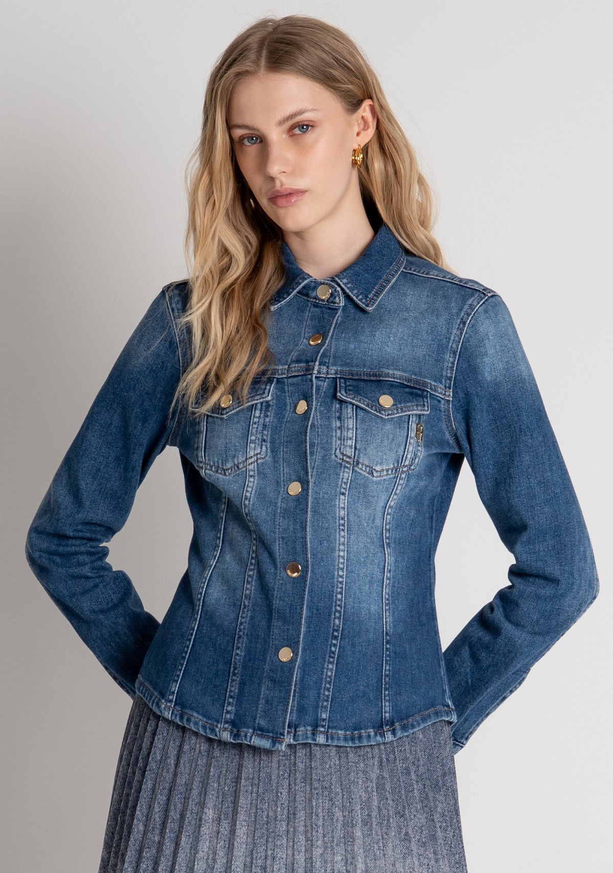 Shirt regular fit made in denim with vintage wash Fracomina FP26WT6020D460P2-2