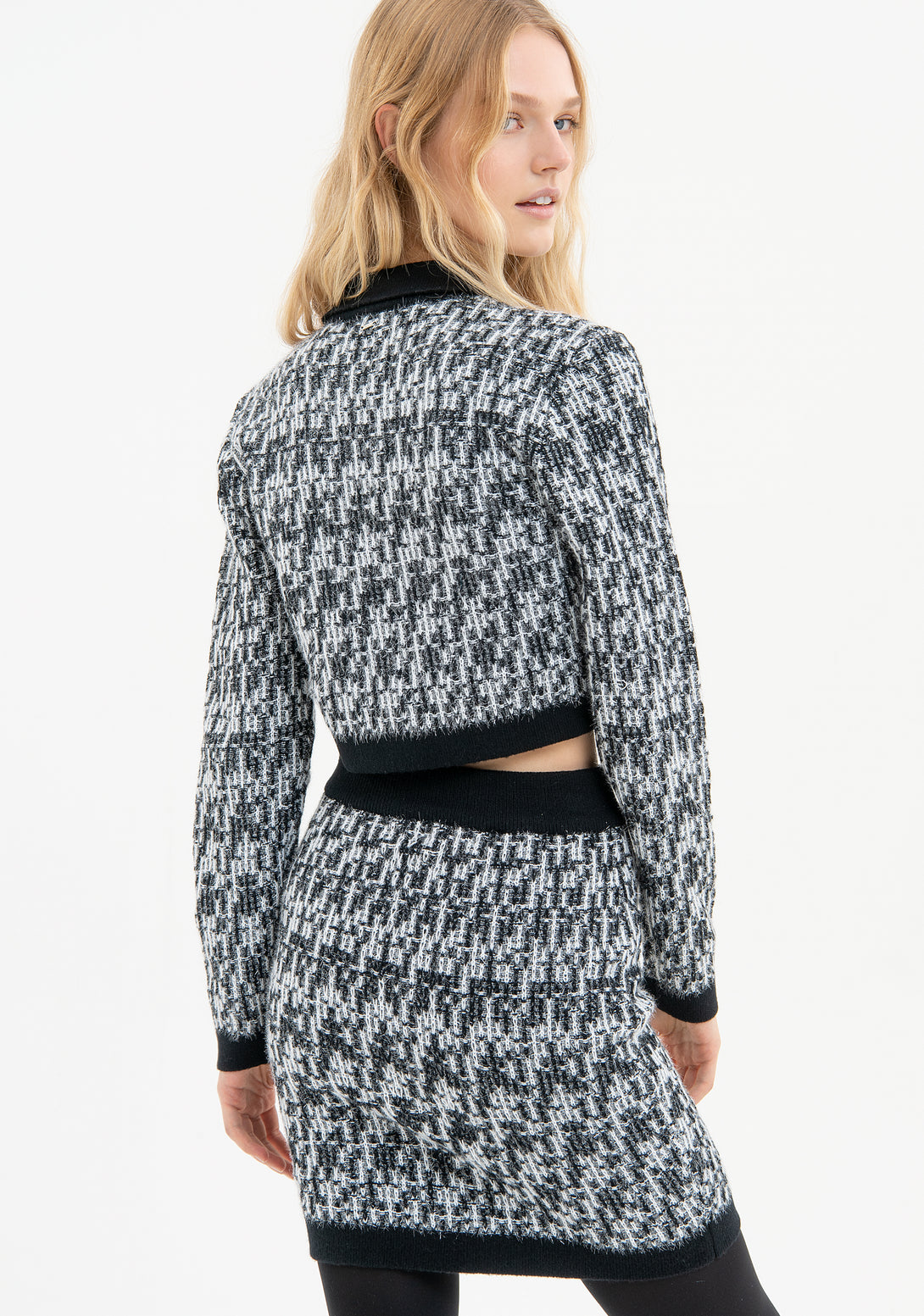 Mini knitted skirt slim fit with geometric jacquard Fracomina FR23WG4004K405F8-054-4