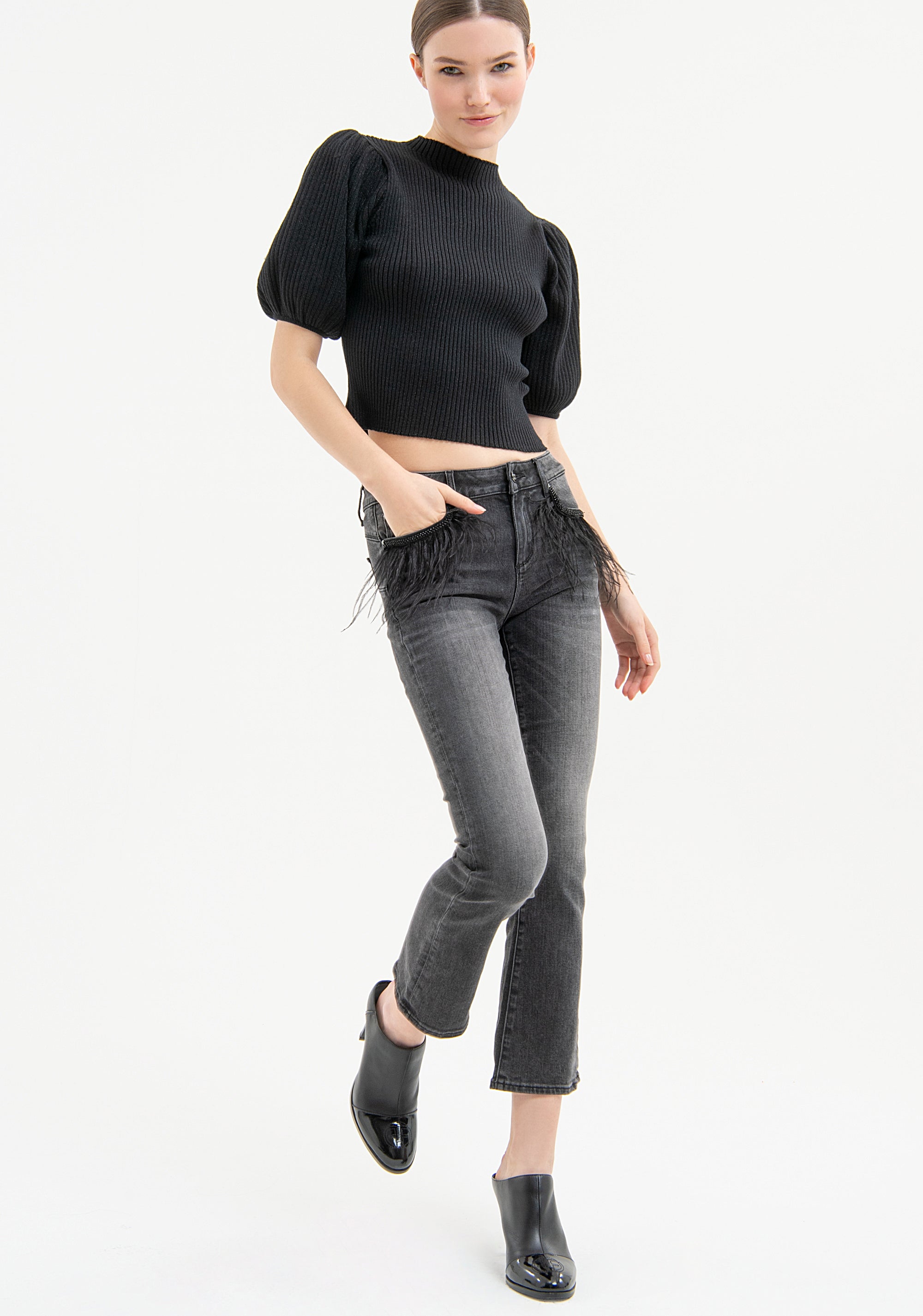 Jeans cropped with push up effect made in black denim with dark wash Fracomina FR23WV8030D40104-H21-3