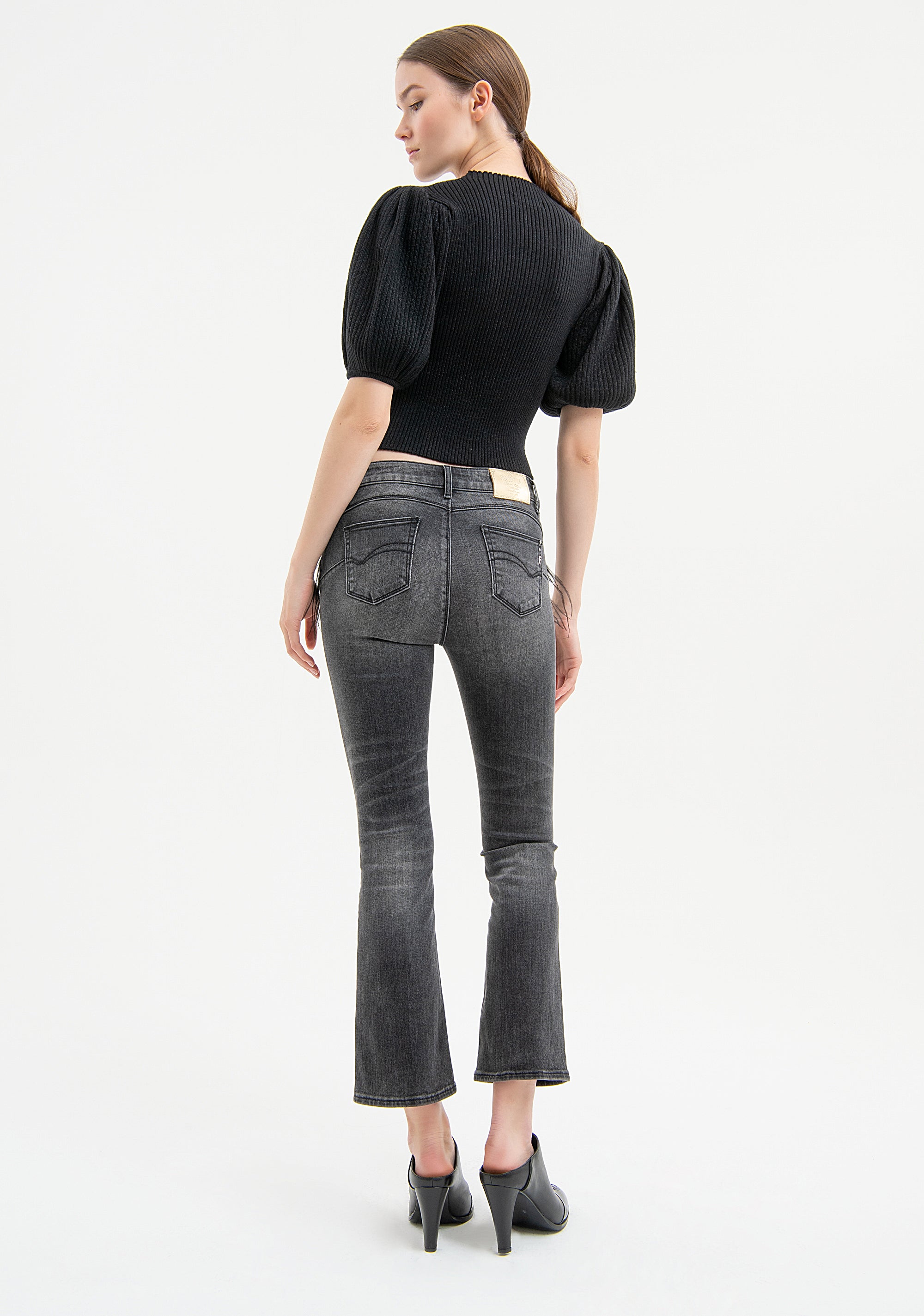 Jeans cropped with push up effect made in black denim with dark wash Fracomina FR23WV8030D40104-H21-5