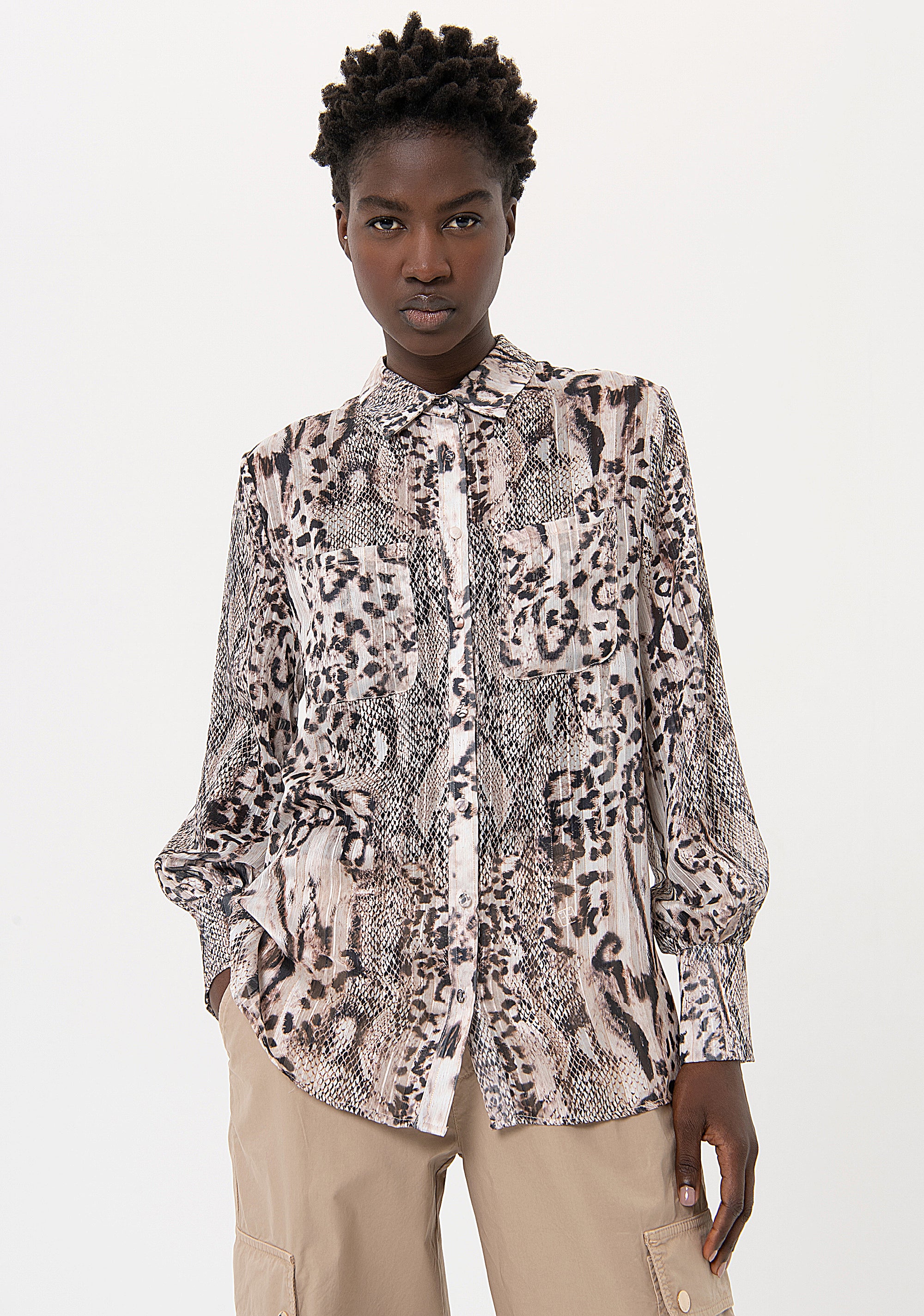 Shirt regular fit made in georgette with animalier pattern Fracomina FR24ST6010W668R8-S23-1