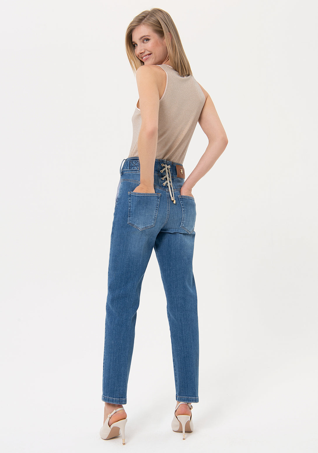 Jeans carrot made in denim with middle wash Fracomina FR24SVD013D40102-258-5