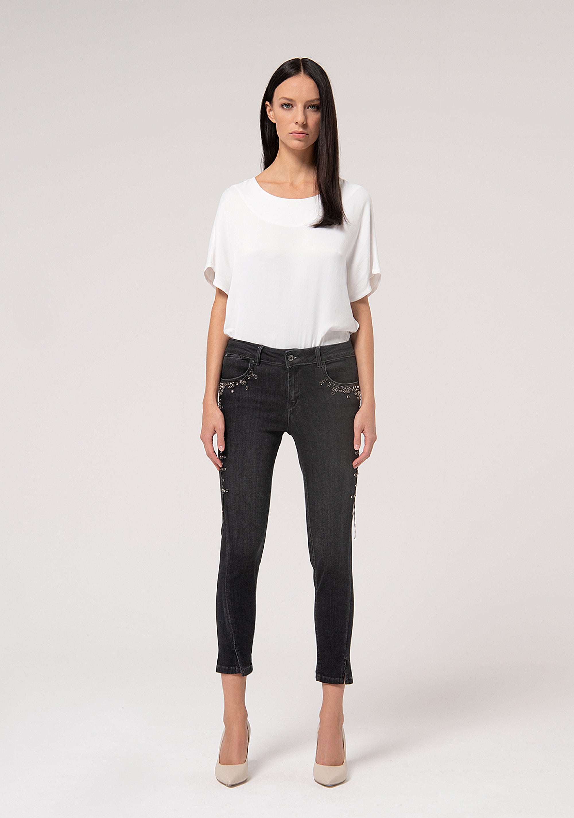 Jeans cropped with shape-up effect made in black denim with dark wash Fracomina FR24WV9002D44904-H21-1_22b80817-94a0-4211-a403-f54414a8a7b2