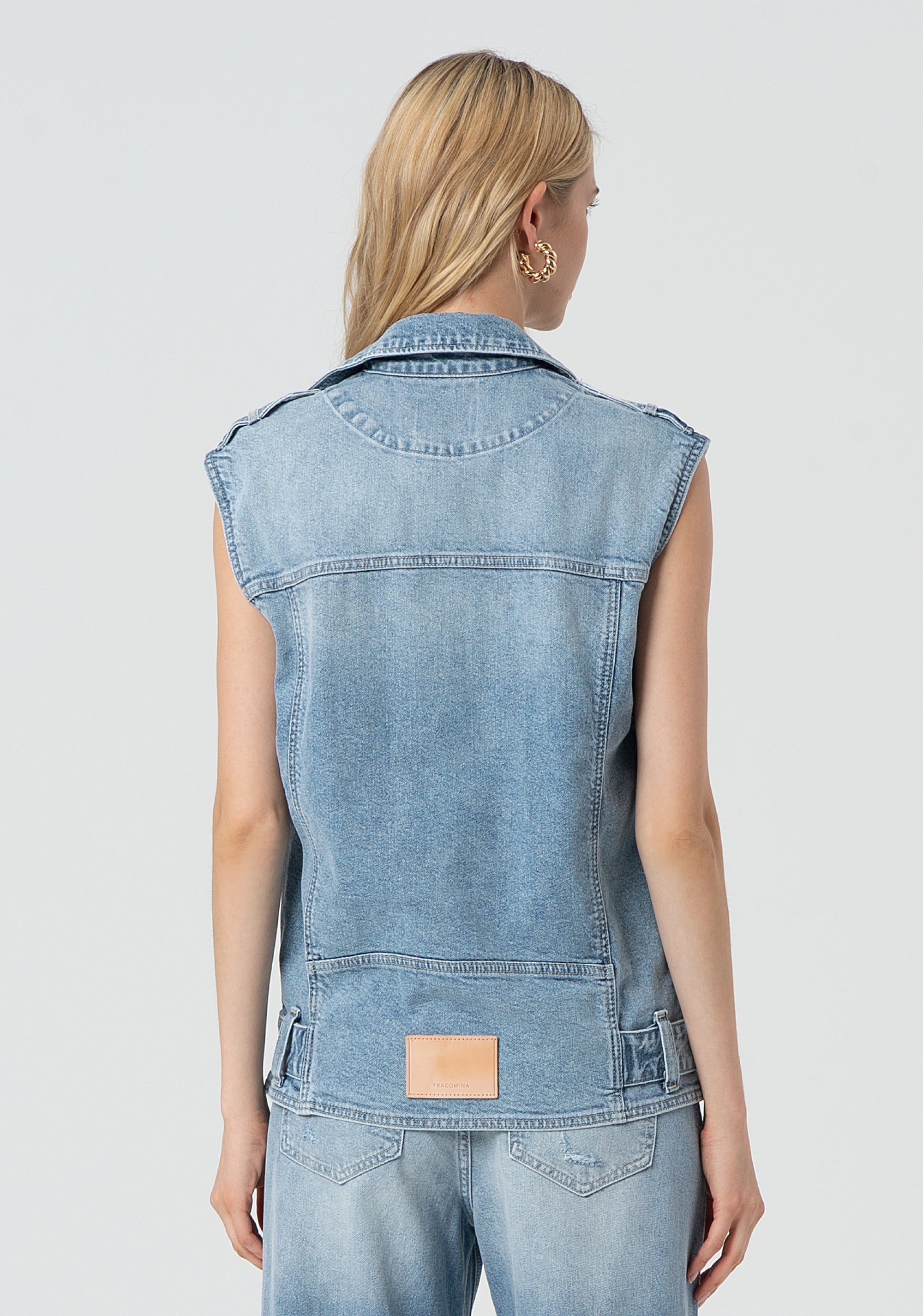 Gilet regular fit made in denim with bleached wash Fracomina FR25SJ5010D450S9-337-4