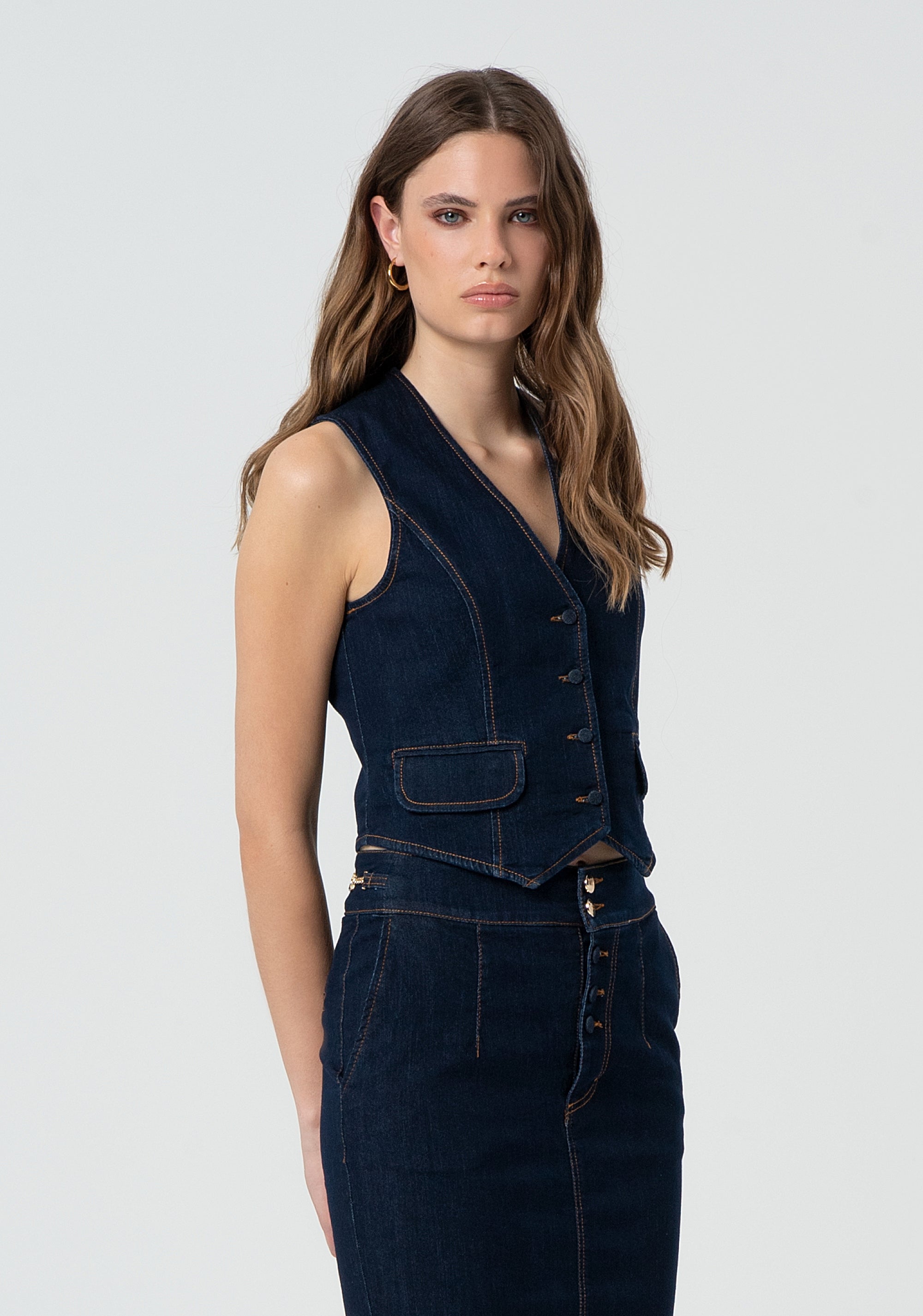 Gilet regular fit made in denim with dark wash Fracomina FR25SJ5024D46093-L23-3