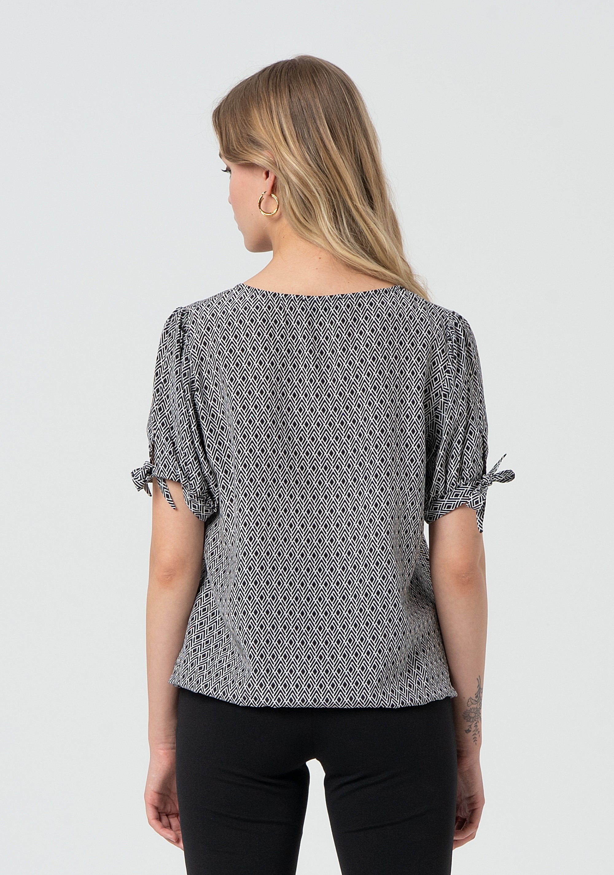 Top with geometrical pattern and short sleeves Fracomina FR25ST1013W413O9-060-4