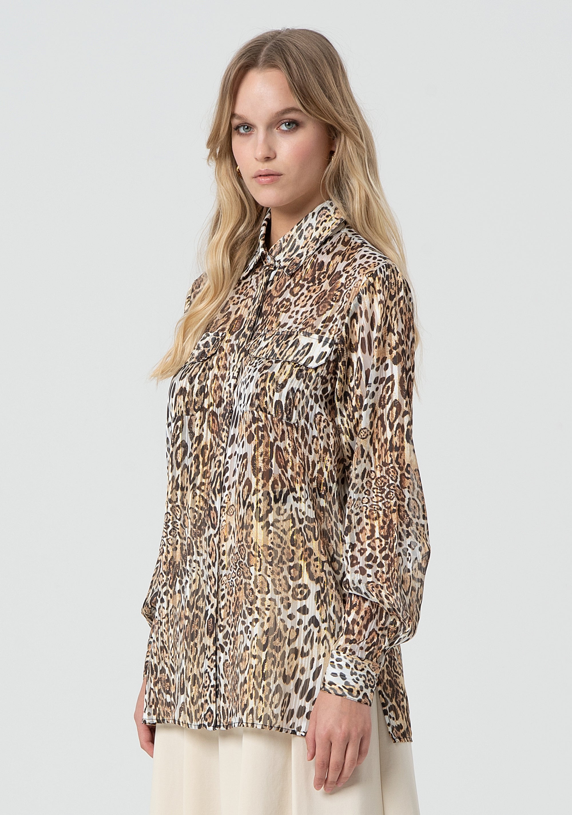 Blouse regular fit made in georgette with animalier print FR25ST6018W777J8-388 Fracomina