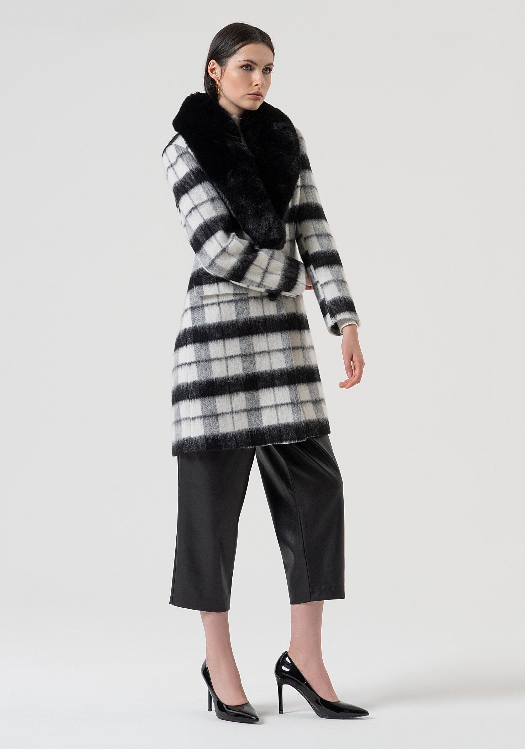 Coat slim fit with square pattern and wool Fracomina FR25WC1016W80695-109-3