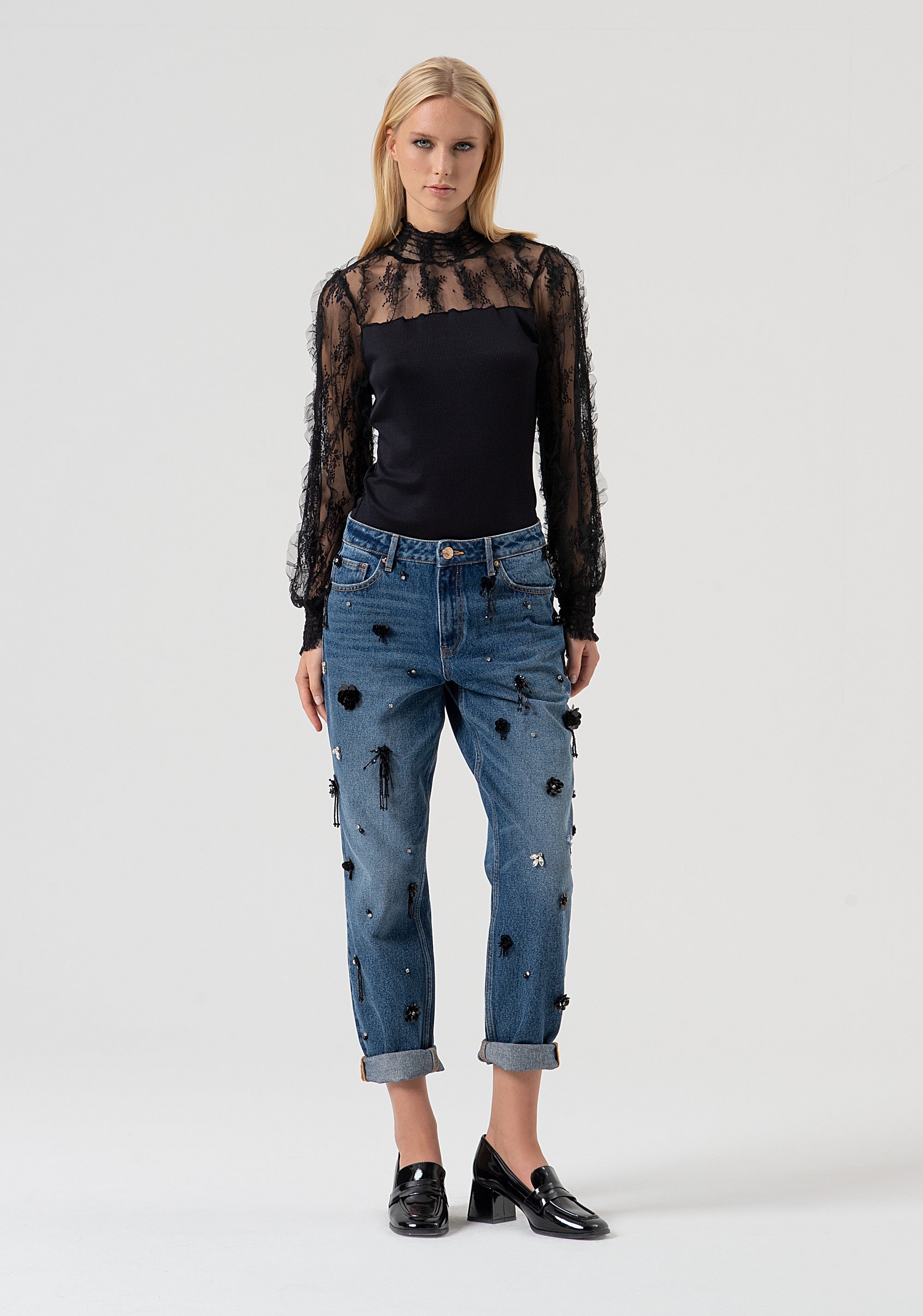 Jeans carrot mom fit made in denim with vintage wash and shiny applications Fracomina FR25WVD005D419P2-A99-1