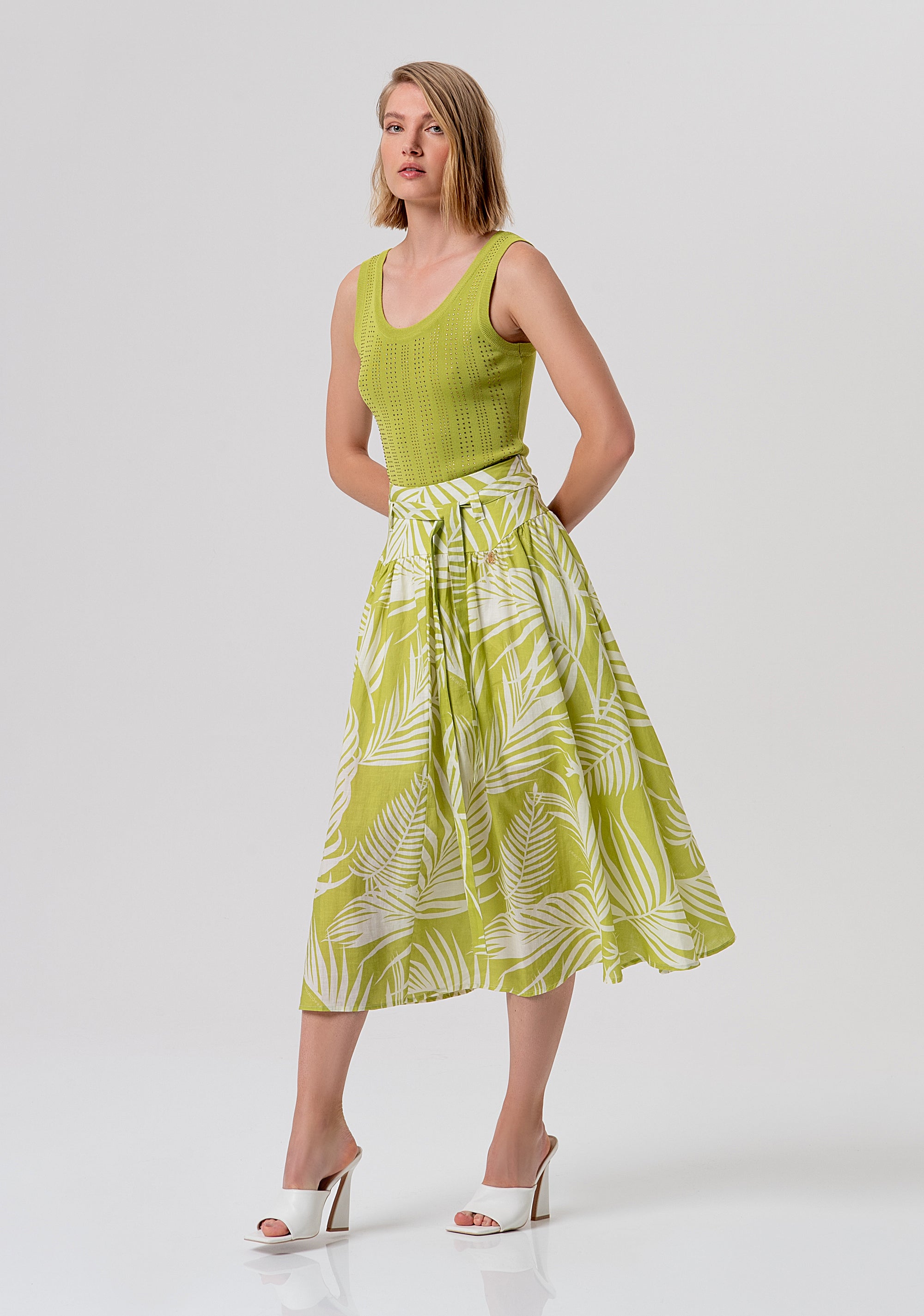 Flare skirt middle length with leaves pattern Fracomina FR26SG2008W835R8-M36-3