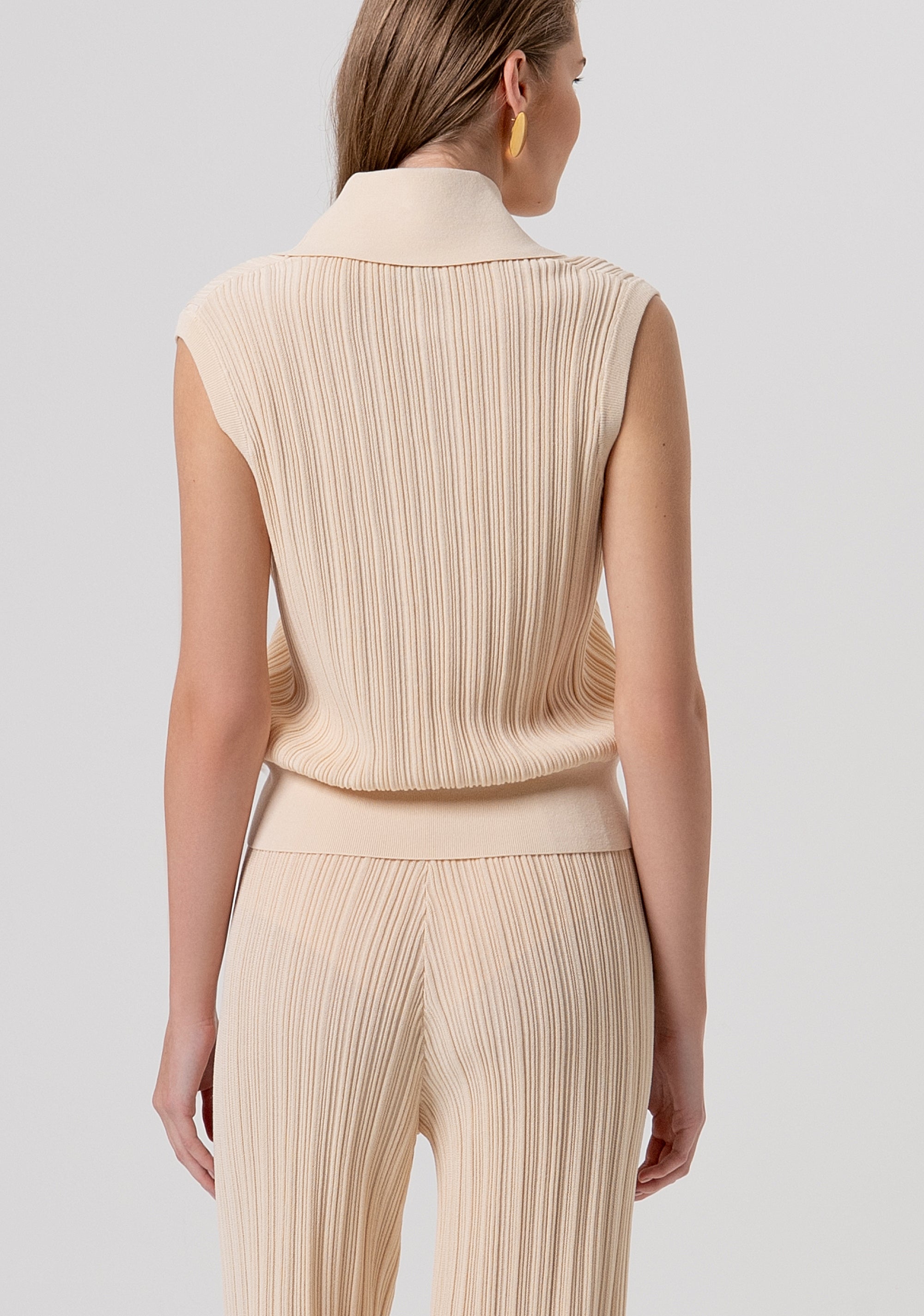 Knitted gilet regular fit Fracomina FR26SJ5012K41801-B59-3