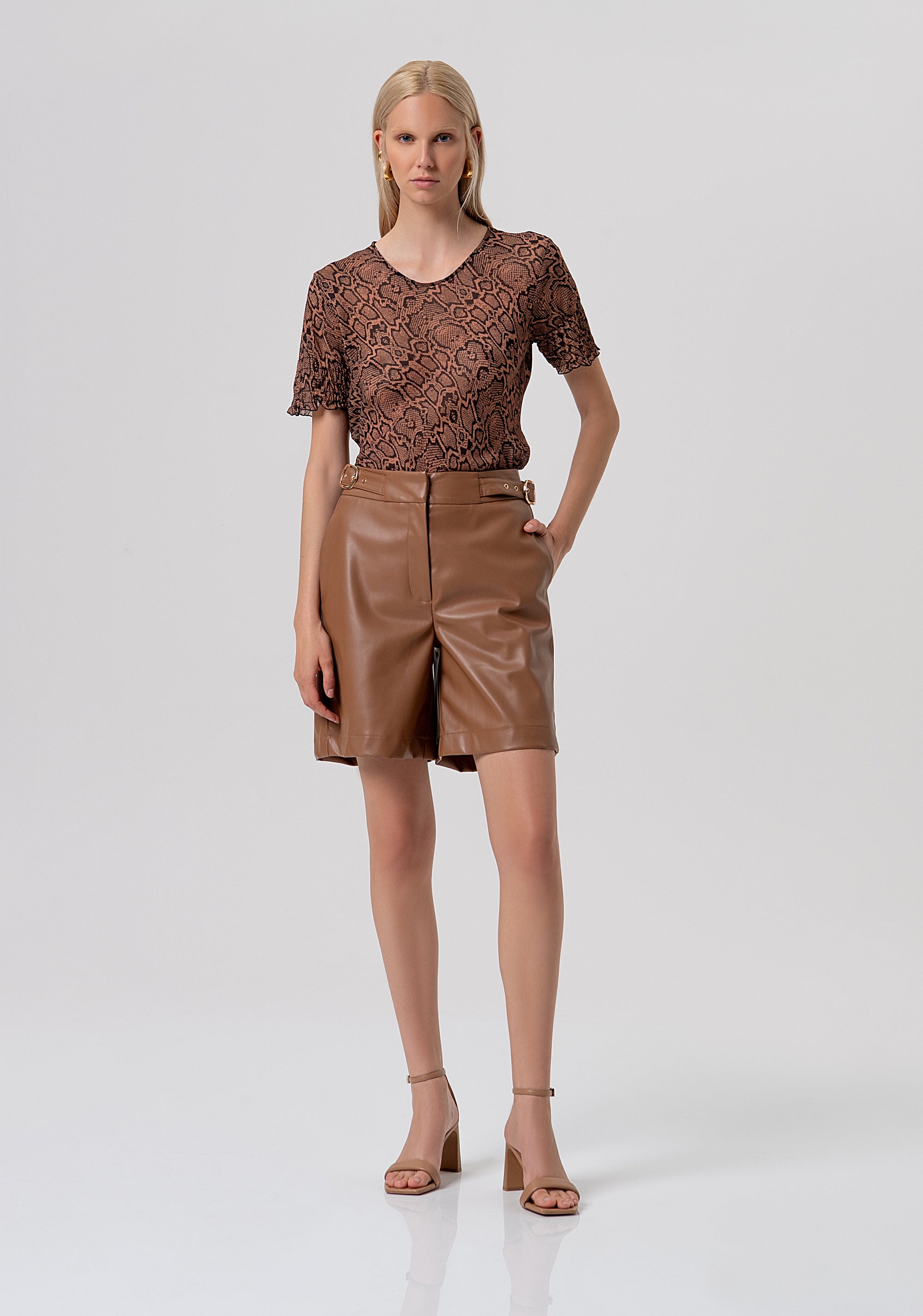 Top regular fit made in viscose with animalier pattern Fracomina FR26ST1054W428L7-M26-4