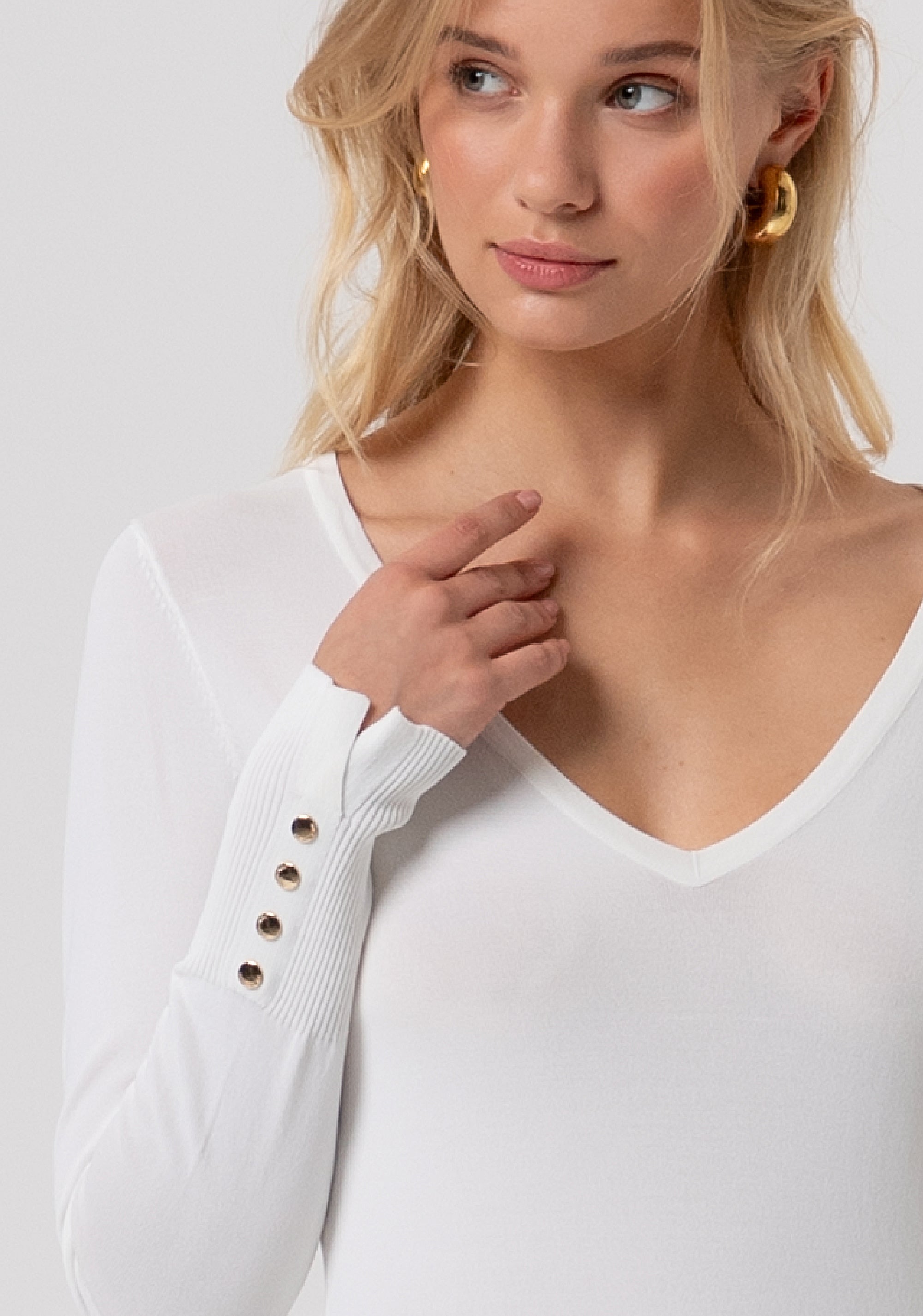 Knitwear slim fit with V-neck drop Fracomina FR26ST7026K52401-108-2