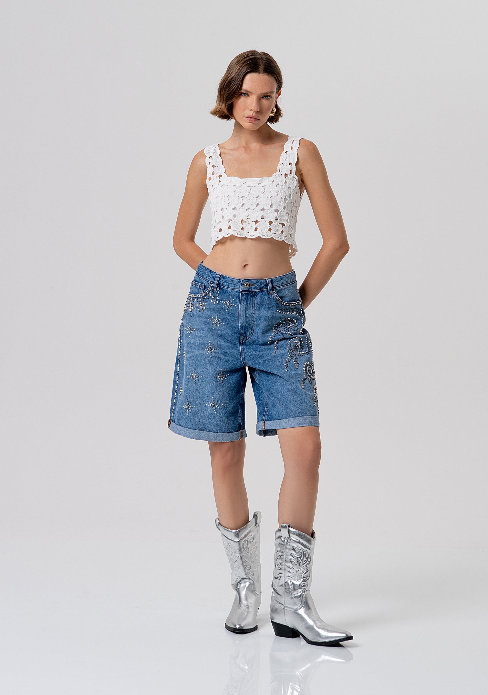 Bermuda flare made in denim with middle wash and shiny applications Fracomina FR26SV6025D419R9-258-1