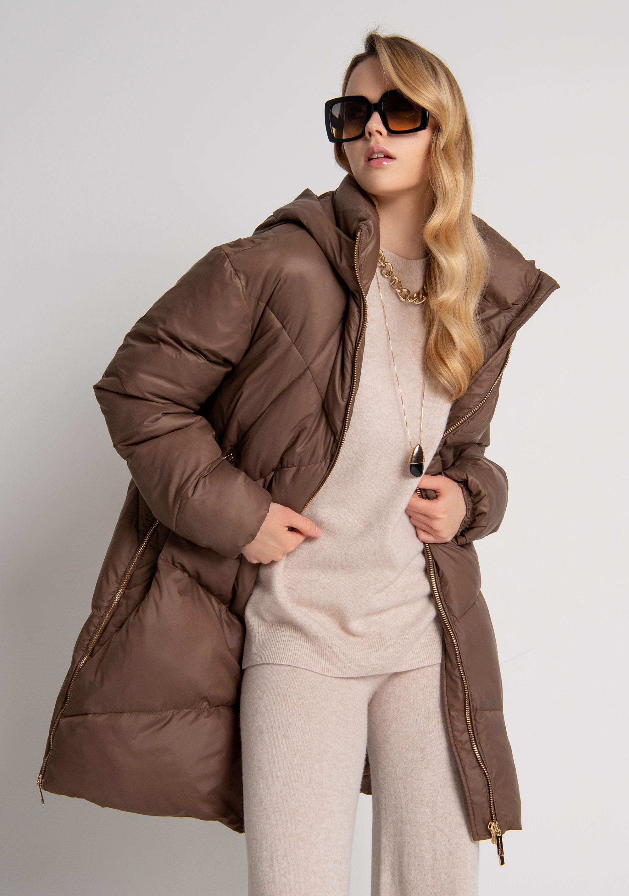 Padded jacket regular fit with hood Fracomina FR26WC3017O46401-149