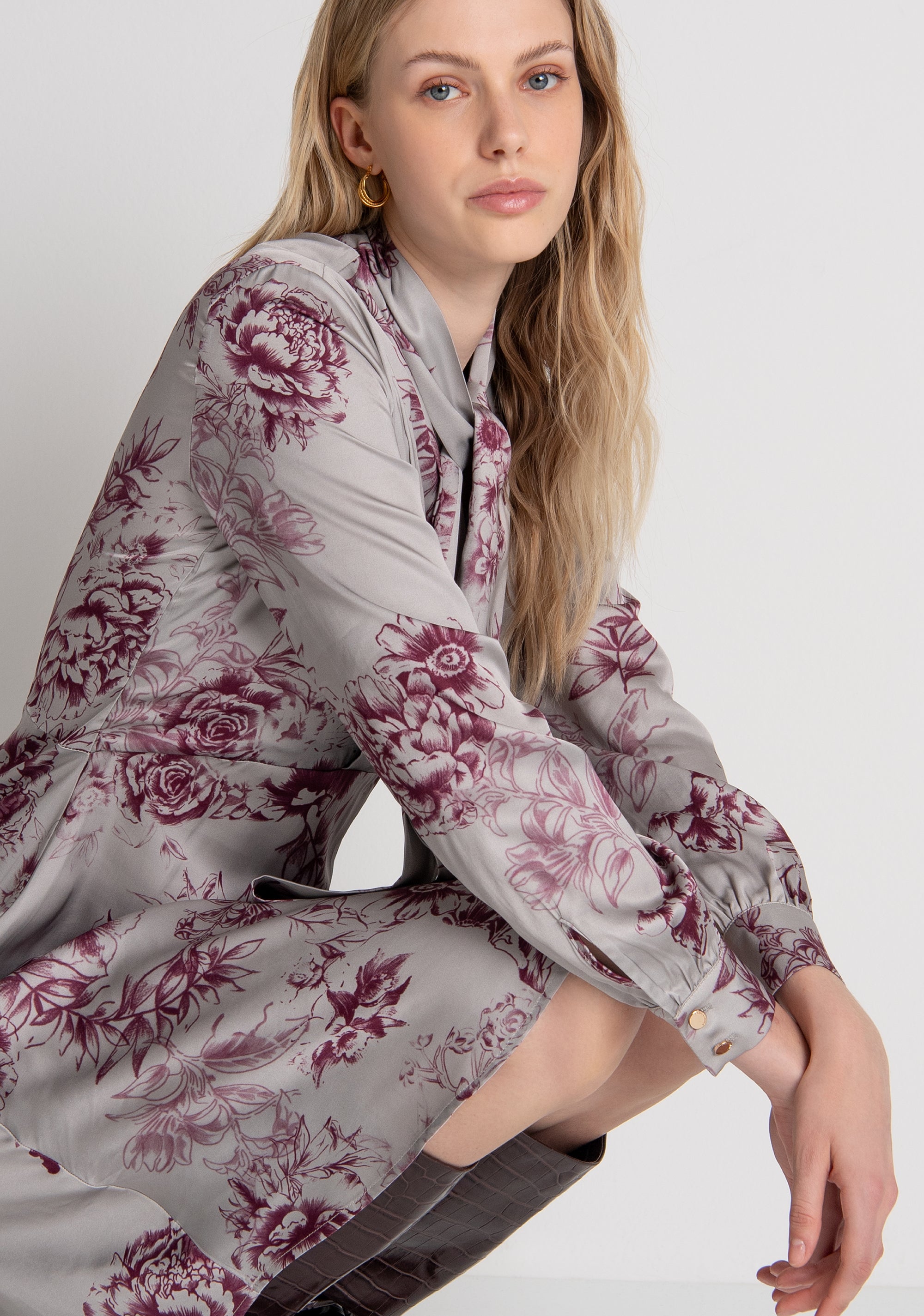 Dress regular fit middle length with flowery pattern Fracomina FR26WD2017W583K2-179