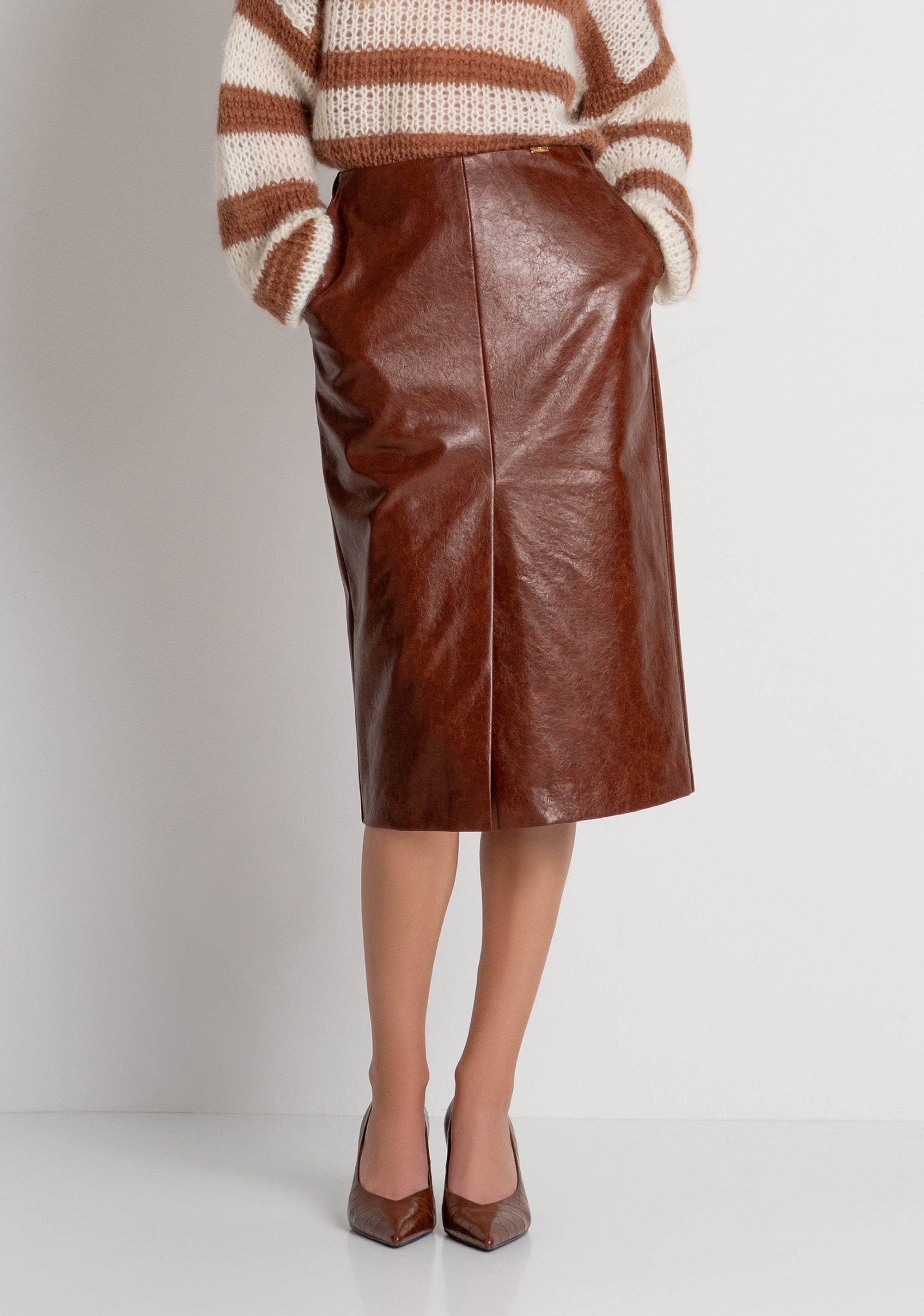 Sheath skirt slim fit middle length made in fake leather Fracomina FR26WG2005P411L9-M54-2