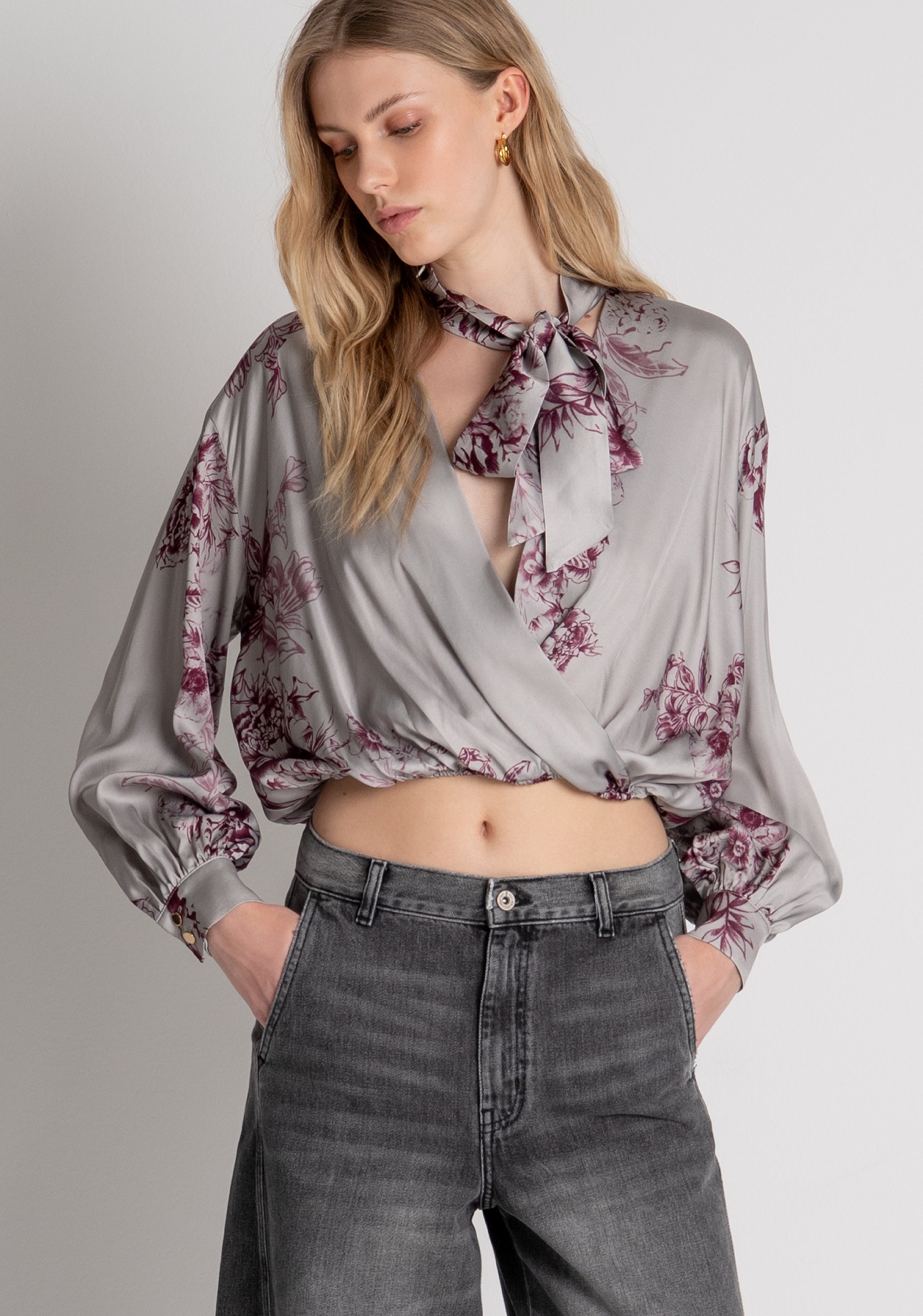 Blouse cropped with flowery pattern Fracomina FR26WT1024W583K2-179-2