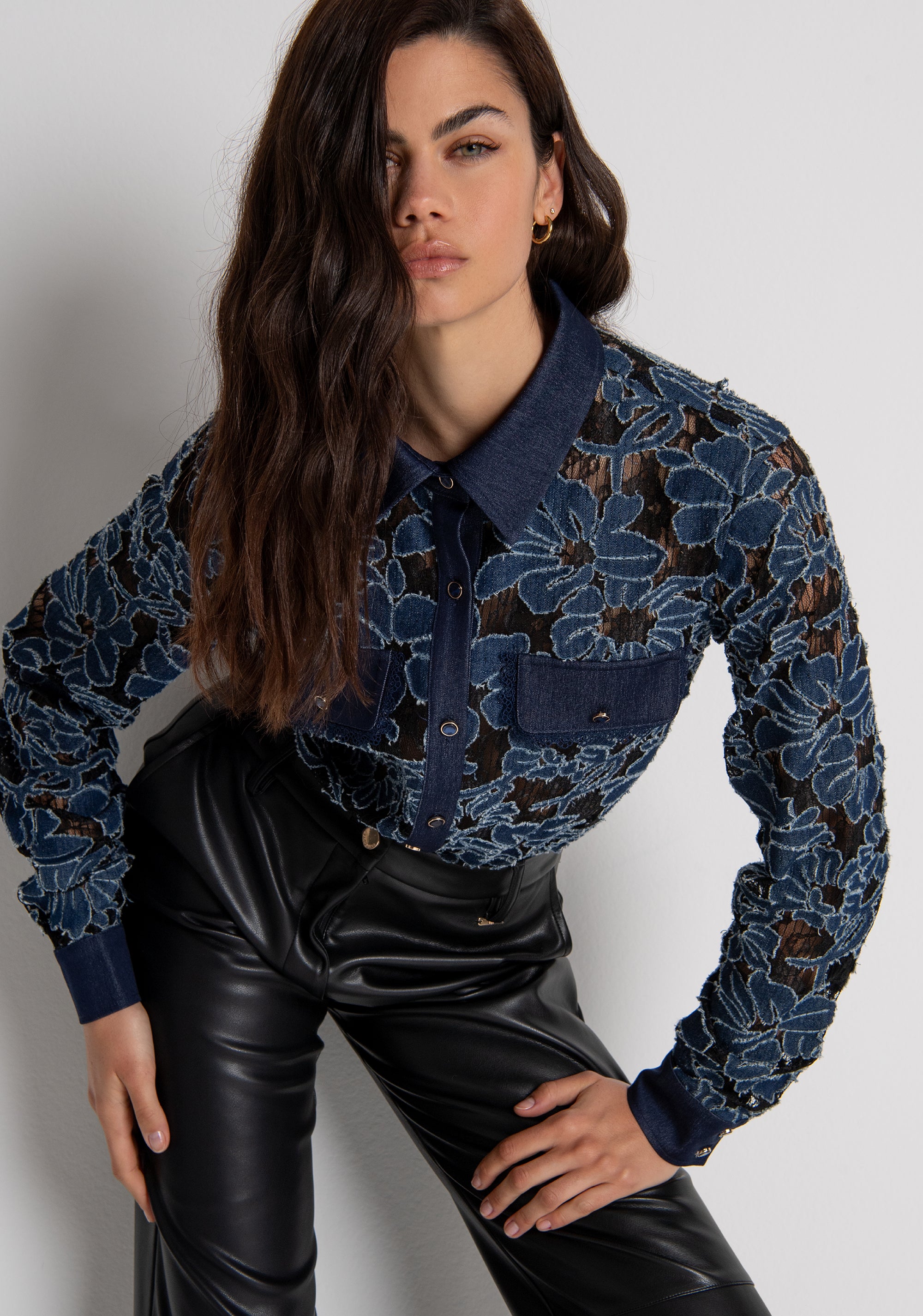 Shirt regular fit made in denim with flowers Fracomina FR26WT6022D475G1-166