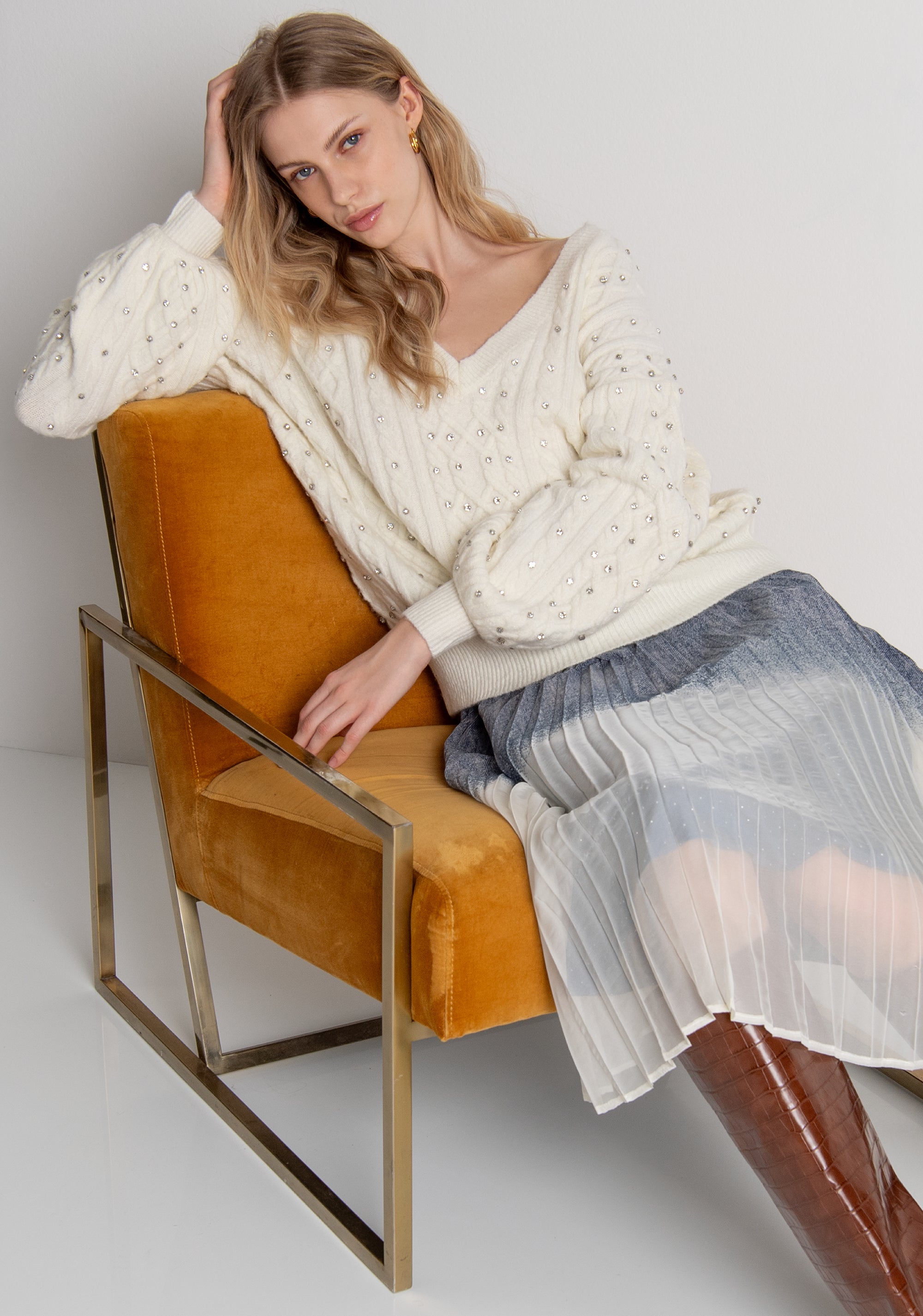 Knitwear over fit with cable stitch Fracomina FR26WT7039K457R9-108