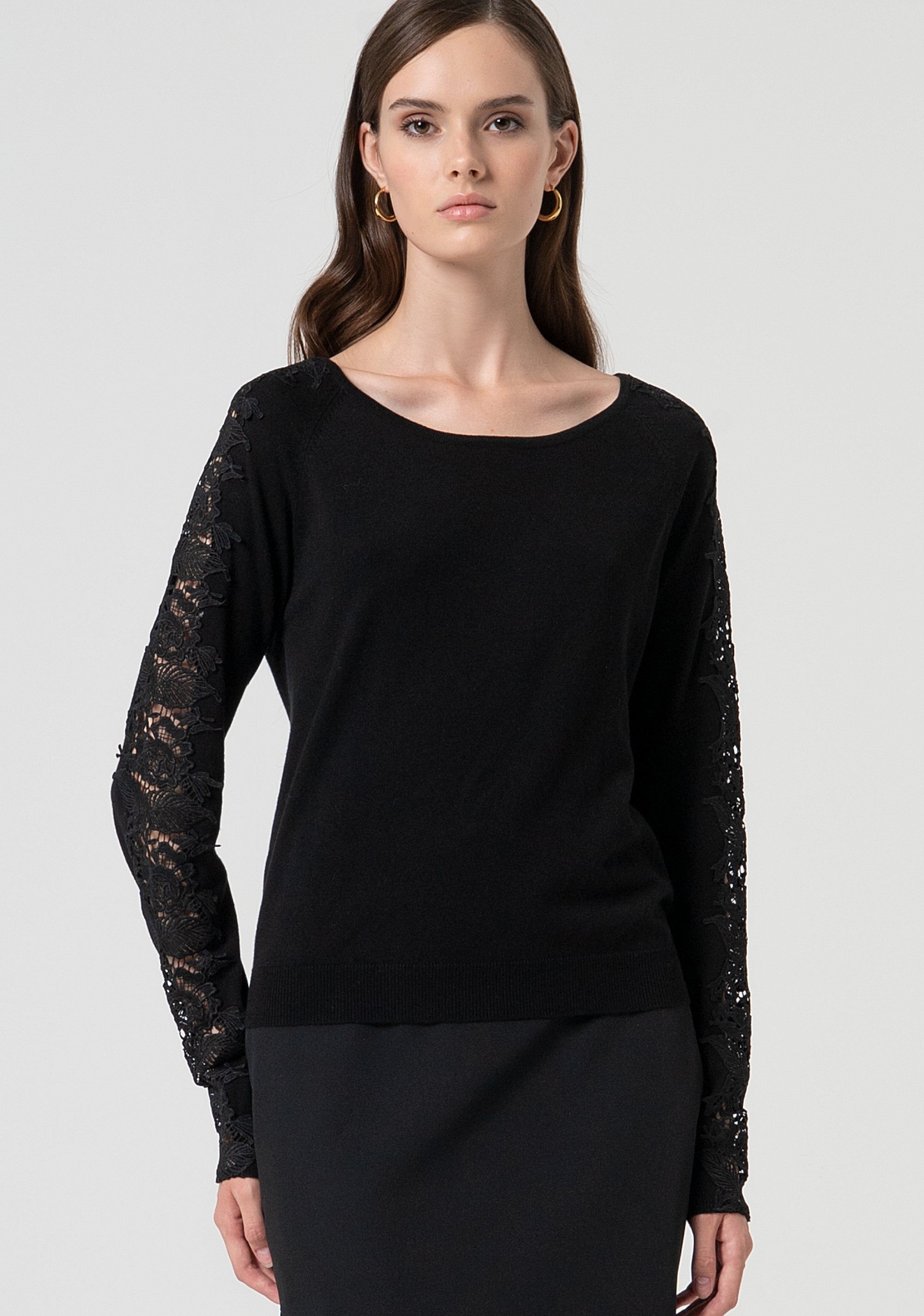 Knitwear regular fit with lace details at the sleeves Fracomina FS25ST7002K55101-053-1