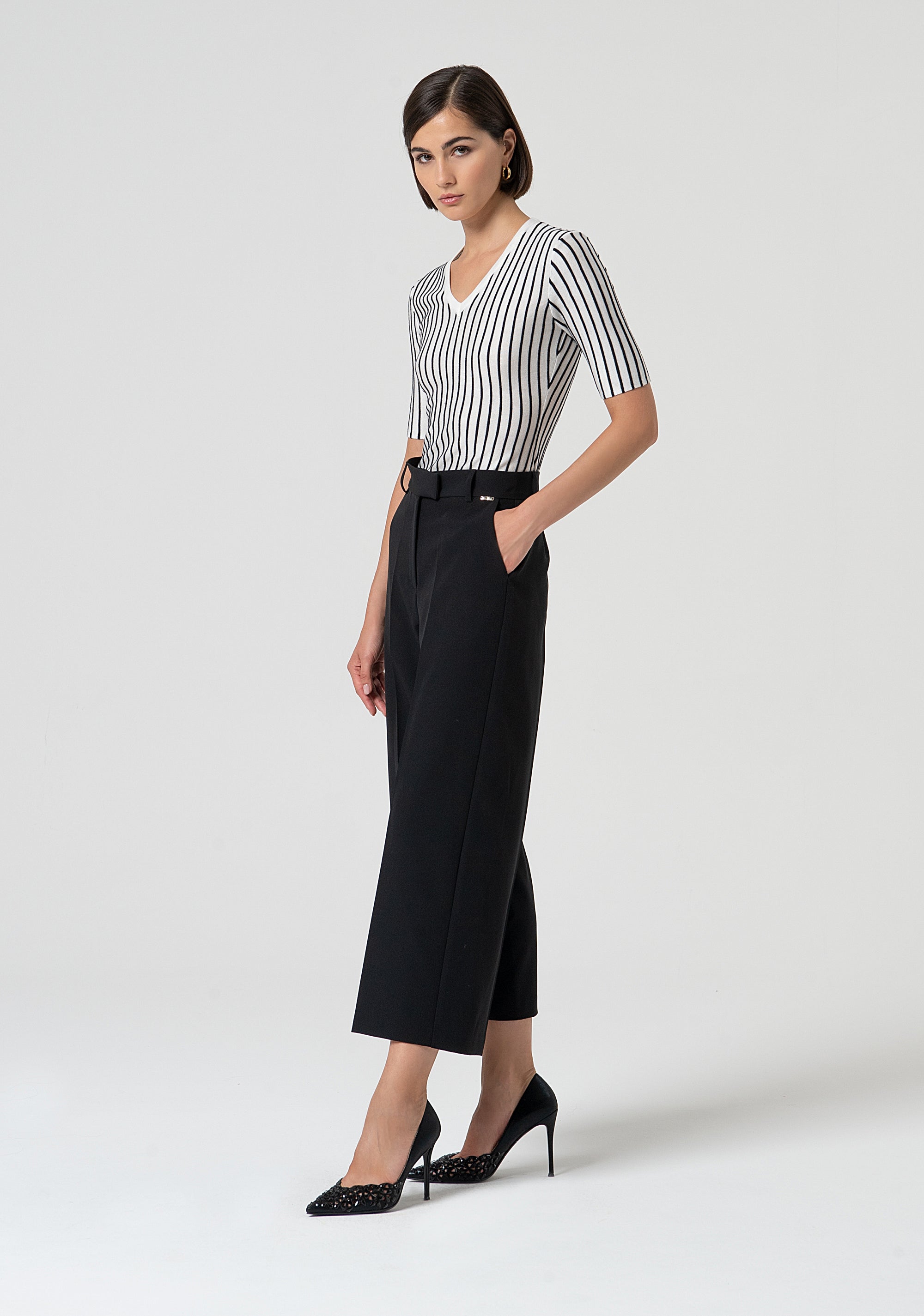 Pant cropped with regular waist Fracomina FS25SV9002W42901-053-3