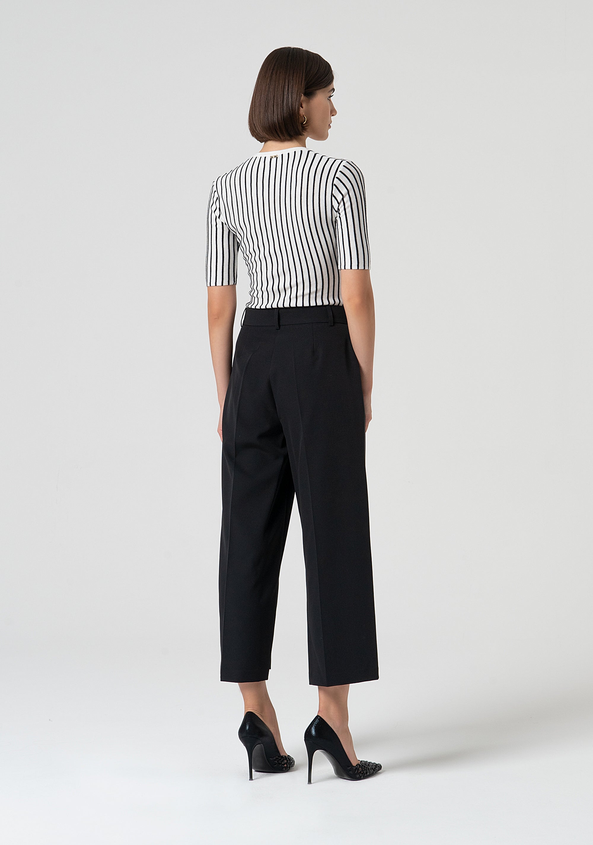 Pant cropped with regular waist Fracomina FS25SV9002W42901-053-4