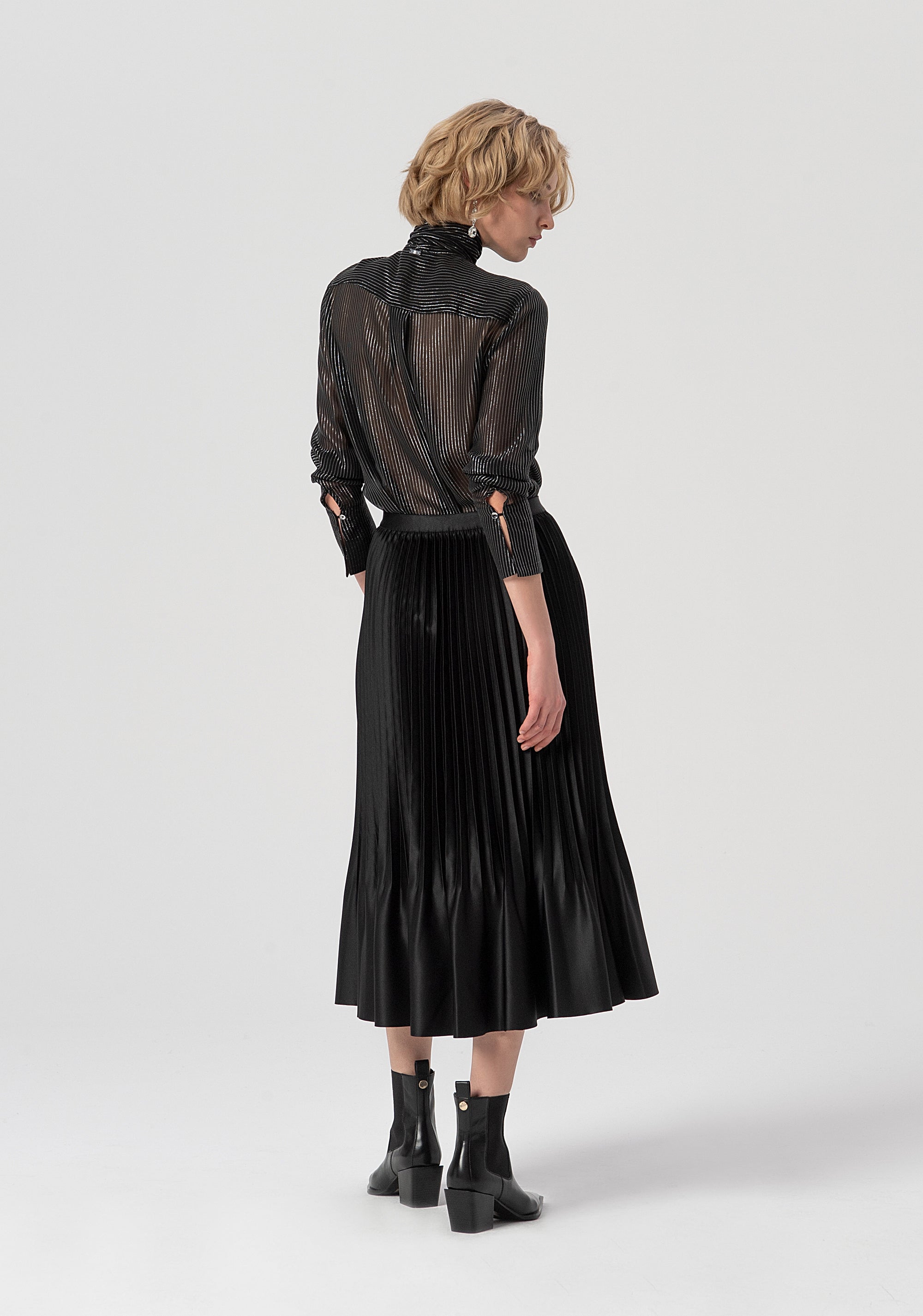 Skirt flared middle length made in satin with plissè effect Fracomina FS25WG2002W411F9-053-3