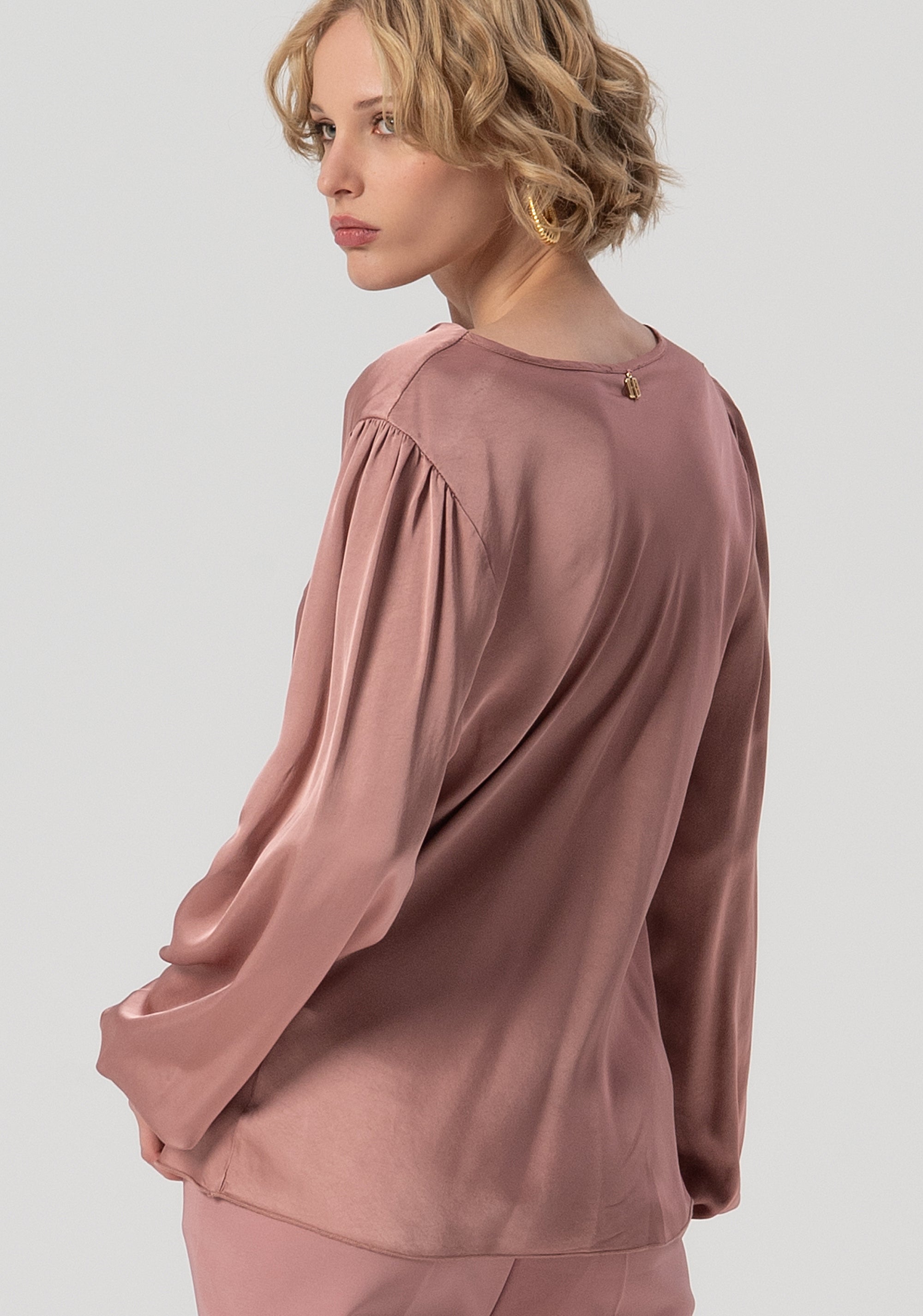 Blouse regular fit made in satin Fracomina FS25WT1004W45101-238-3