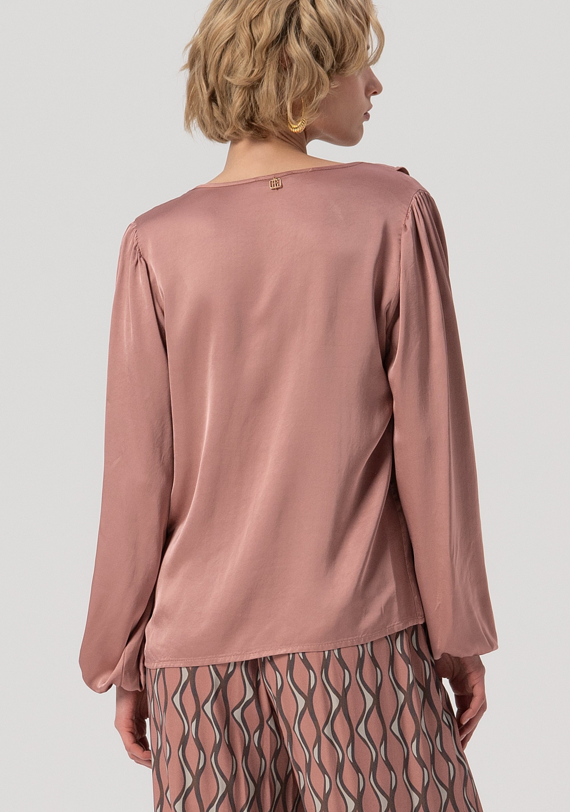 Blouse regular fit made in satin Fracomina FS25WT1005W45101-238-3