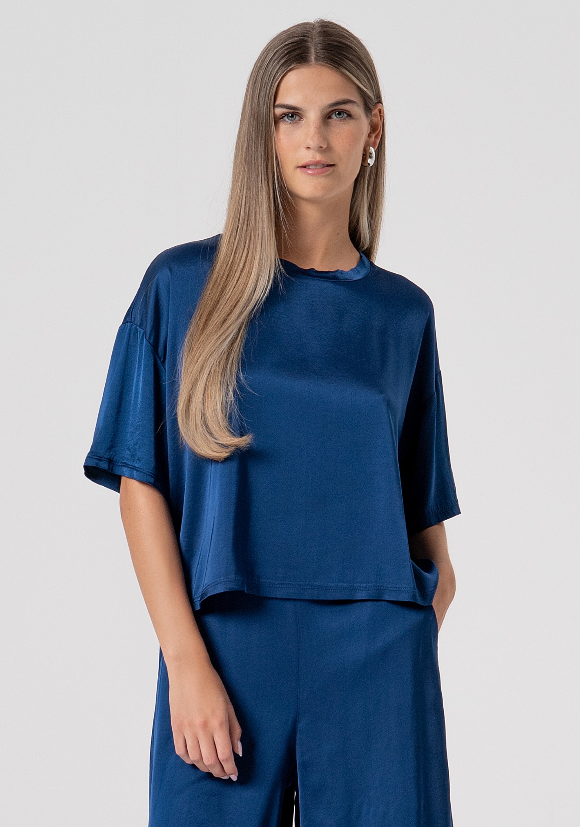 T-shirt flare made in satin Fracomina FS26ST1002W84101-064-1