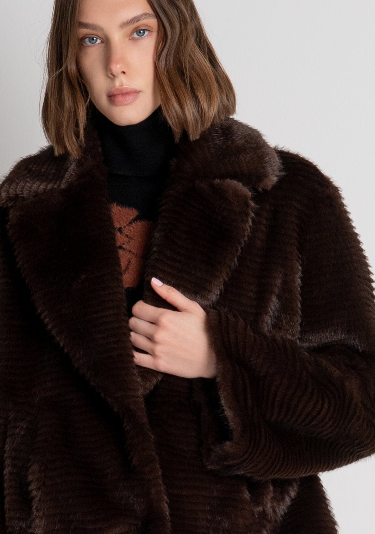Jacket regular fit made in fake fur Fracomina FS26WC4002O44501-091-4
