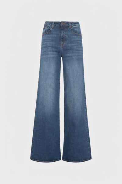 Jeans flare made in denim with middle wash