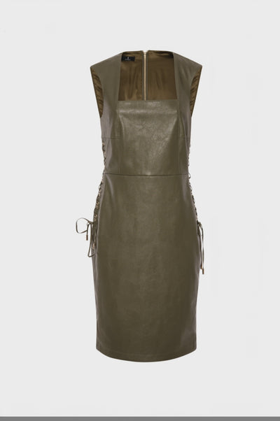 Sheath dress slim fit made in fake leather