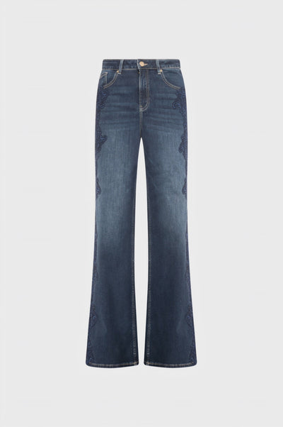 Jeans flare made in denim with middle wash