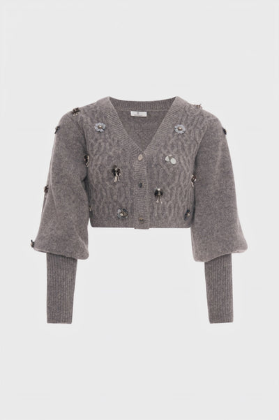 Knitted cardigan cropped with cable stitch